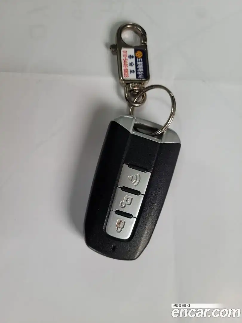KORANDO KG Mobility 2017.9-OPTION-024