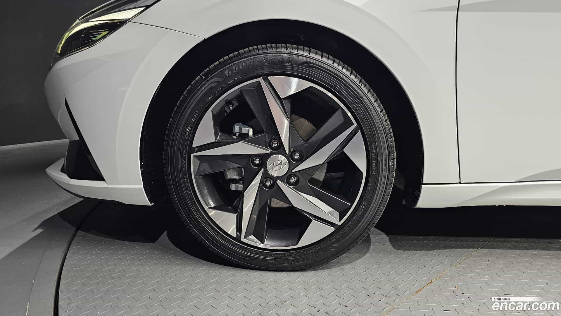 AVANTE Hyundai 2020.4-OUTER-005