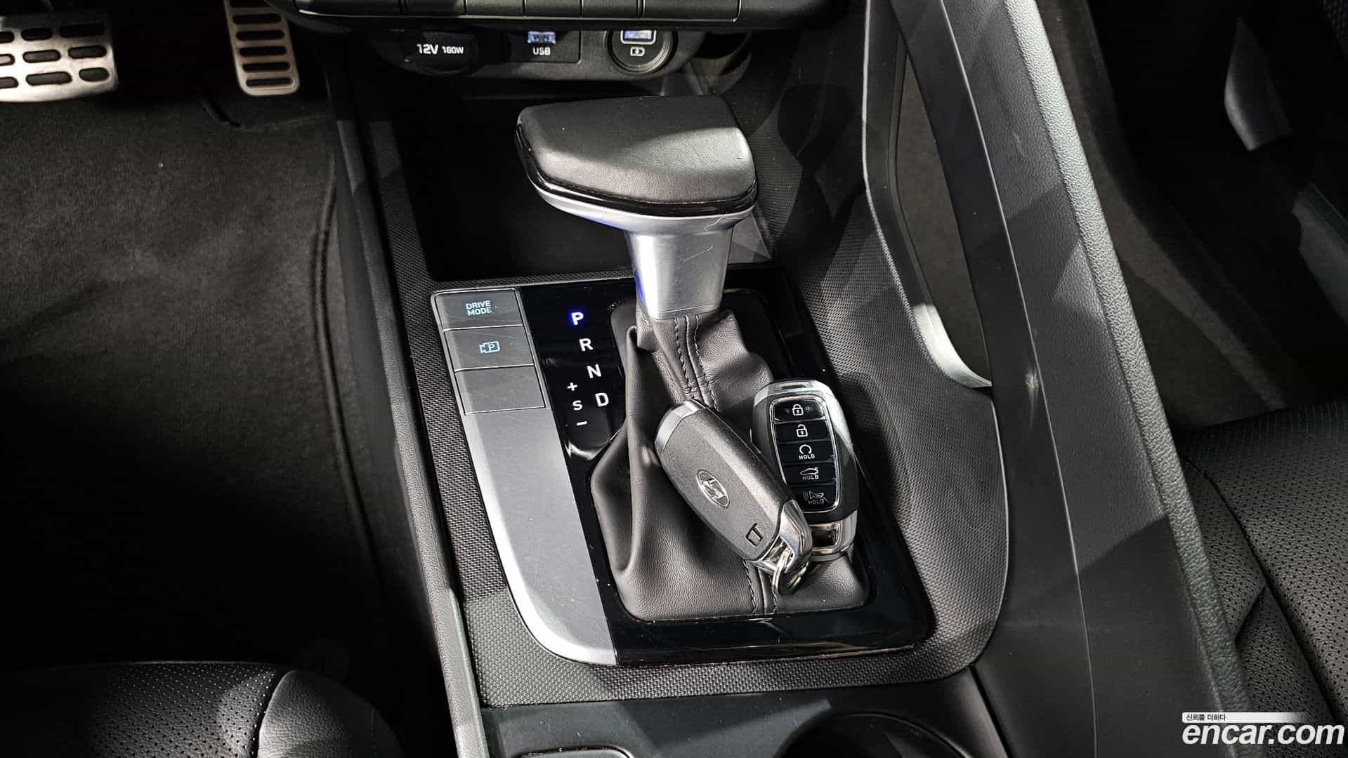 AVANTE Hyundai 2020.4-INNER-009