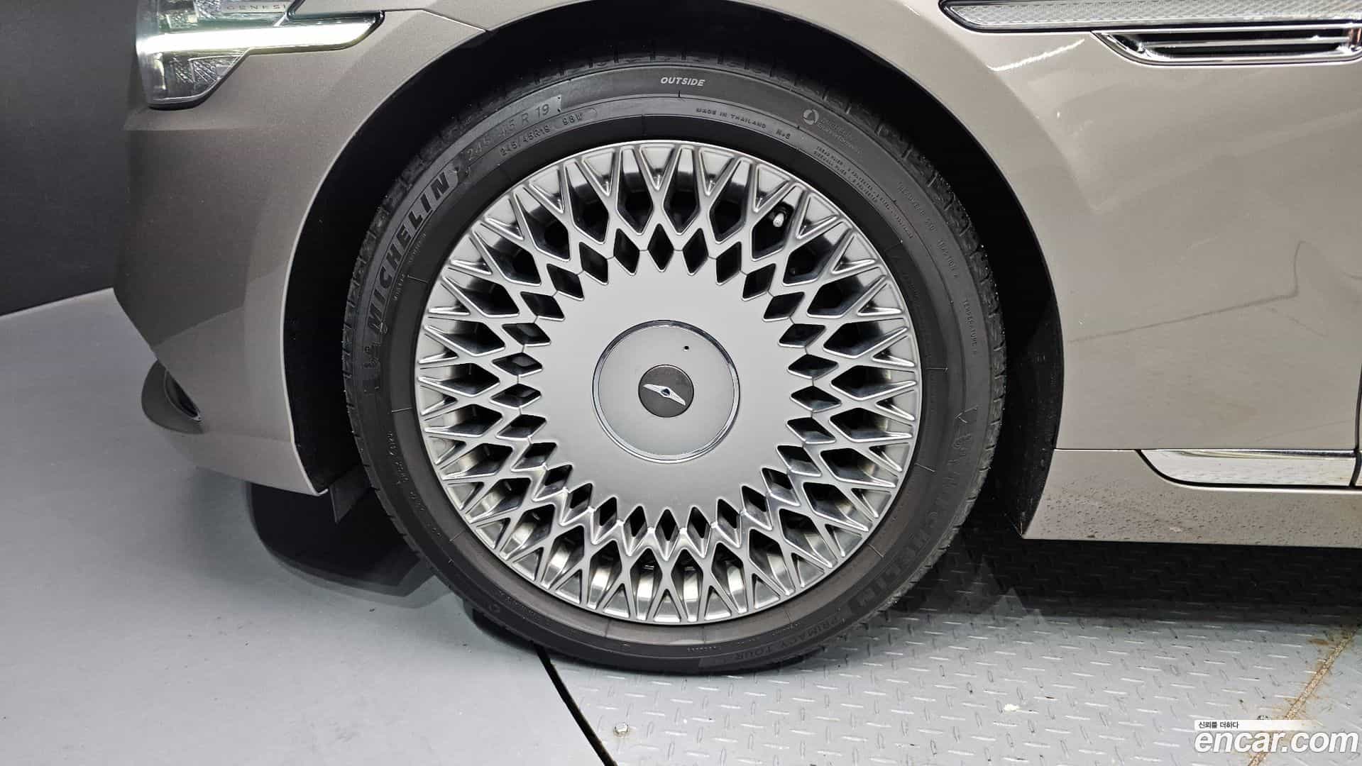G90 Genesis 2019.7-OUTER-005