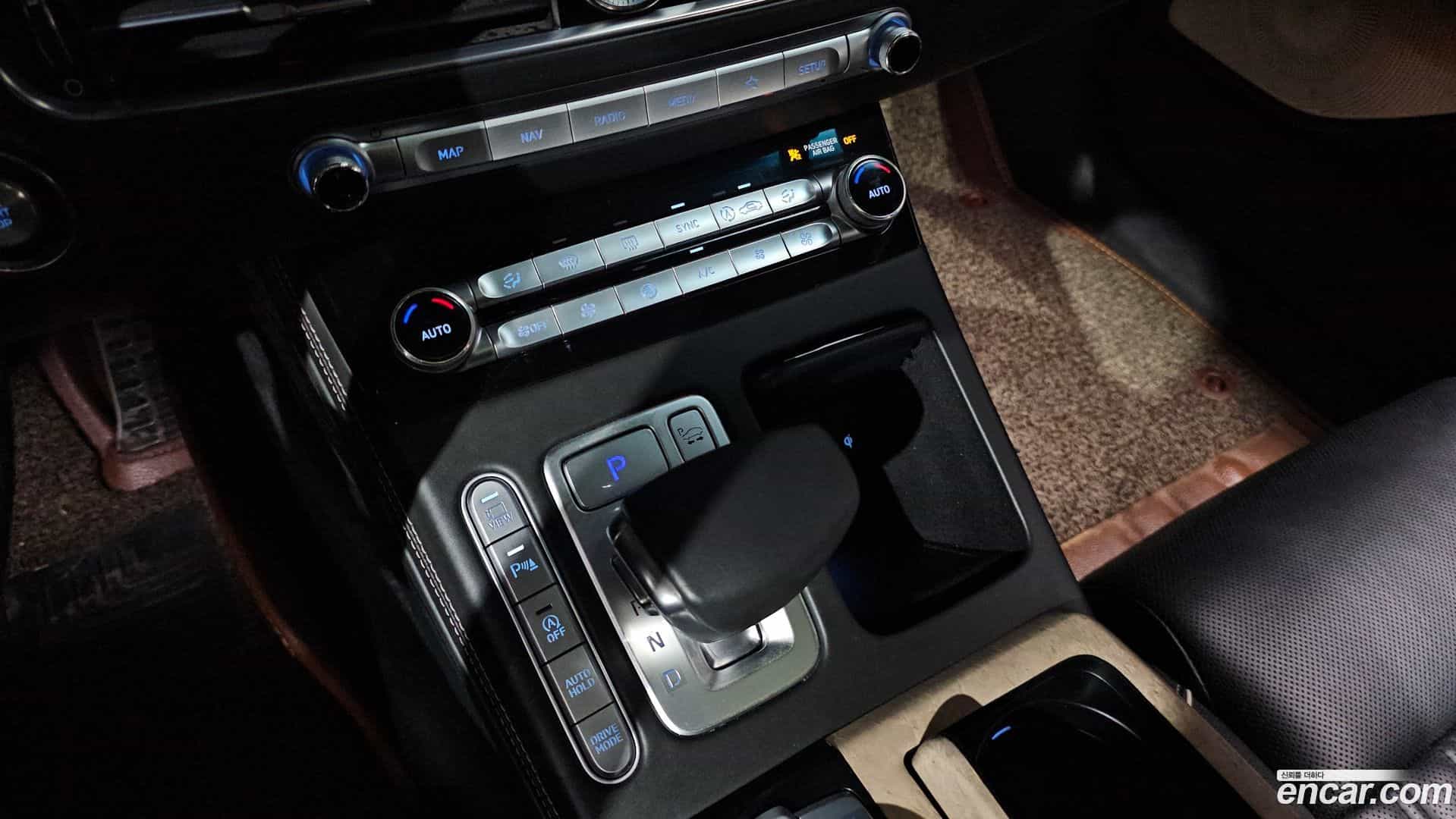 G90 Genesis 2019.7-INNER-009
