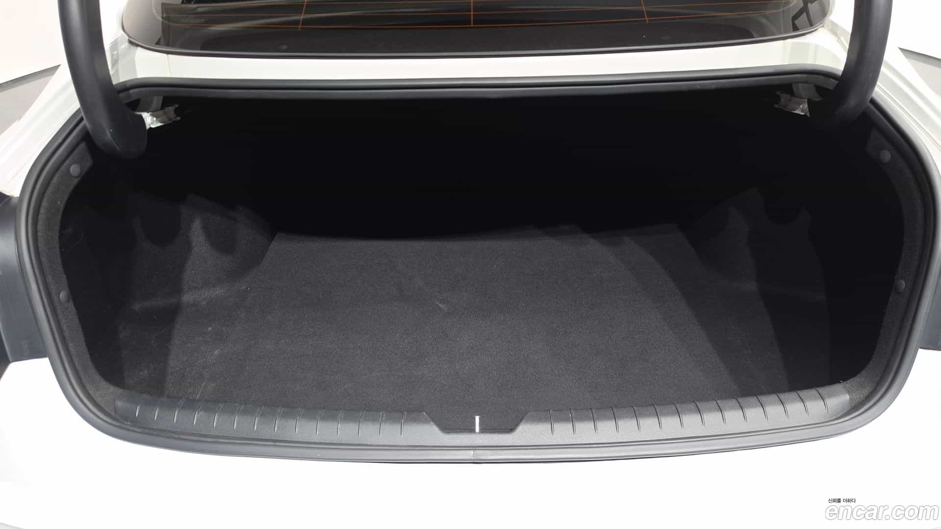 Sonata Hyundai 2019.5-OPTION-021