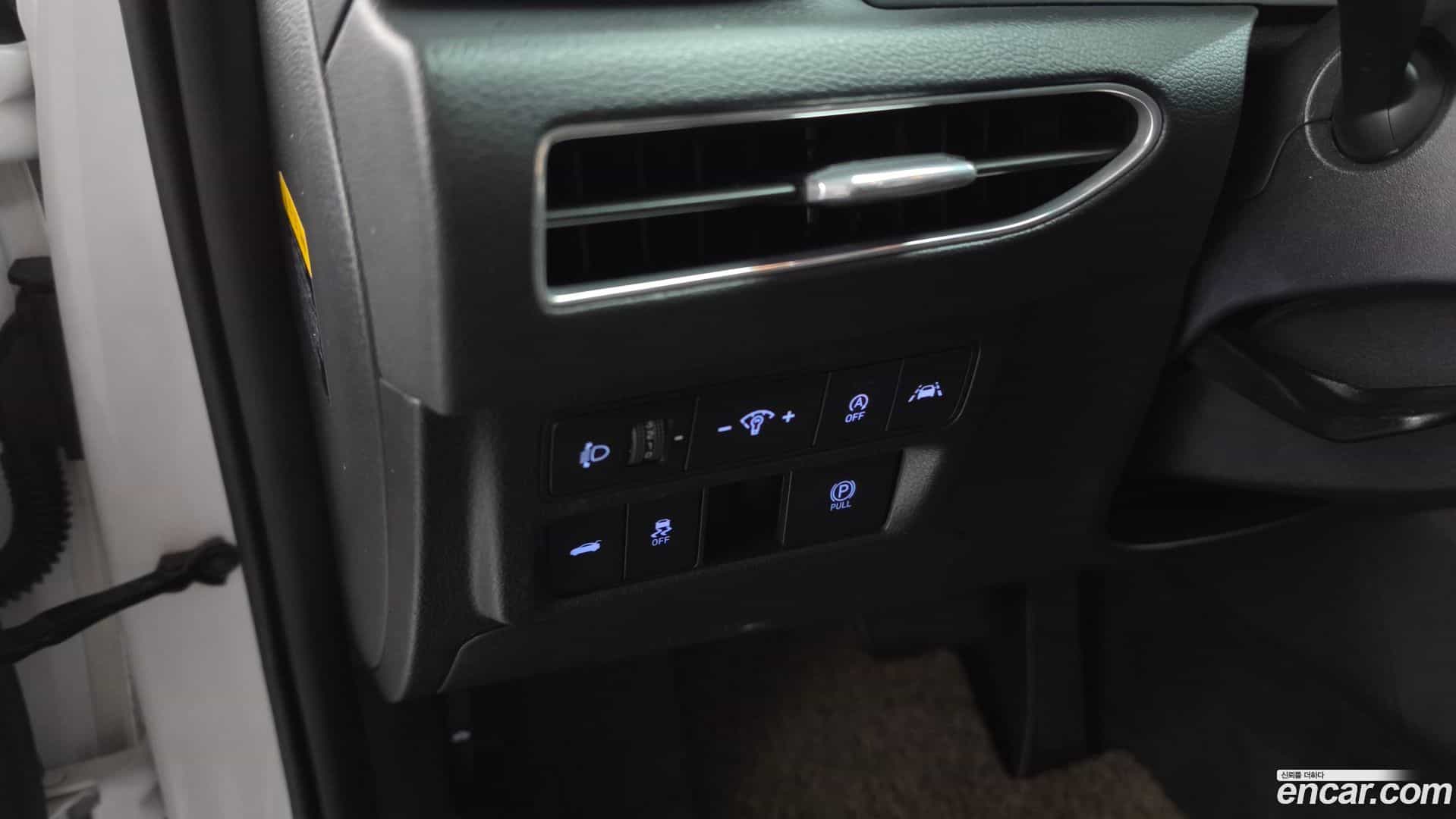 Sonata Hyundai 2019.5-OPTION-023