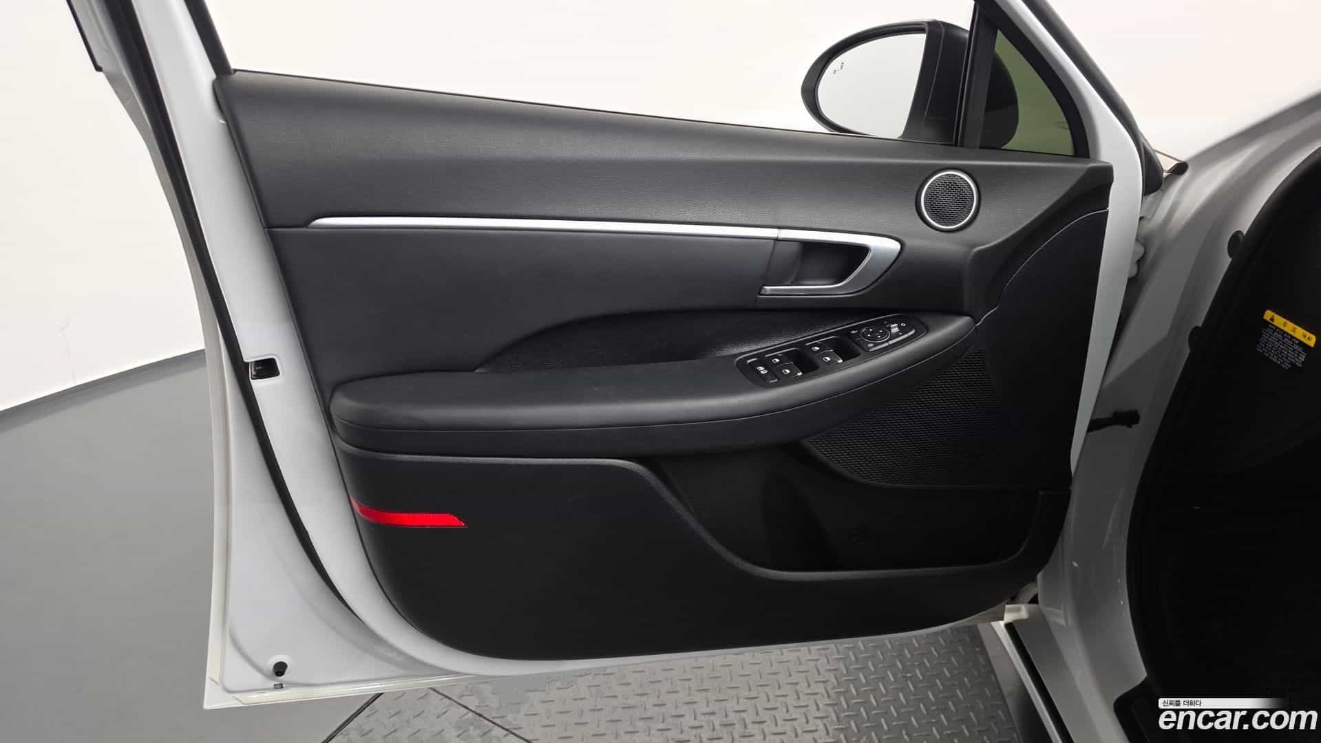 Sonata Hyundai 2019.5-INNER-034