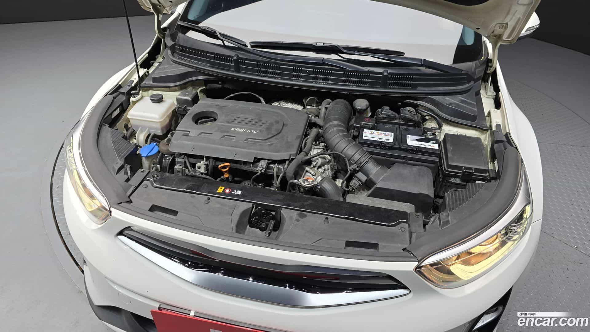 Stonic Kia 2017.8-OUTER-006