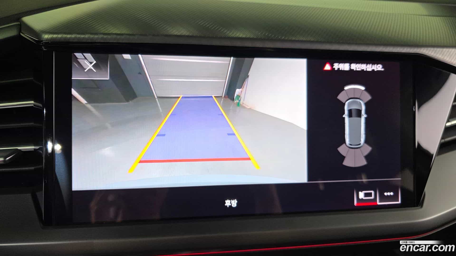 Q4 e-tron Audi 2022.9-OPTION-020