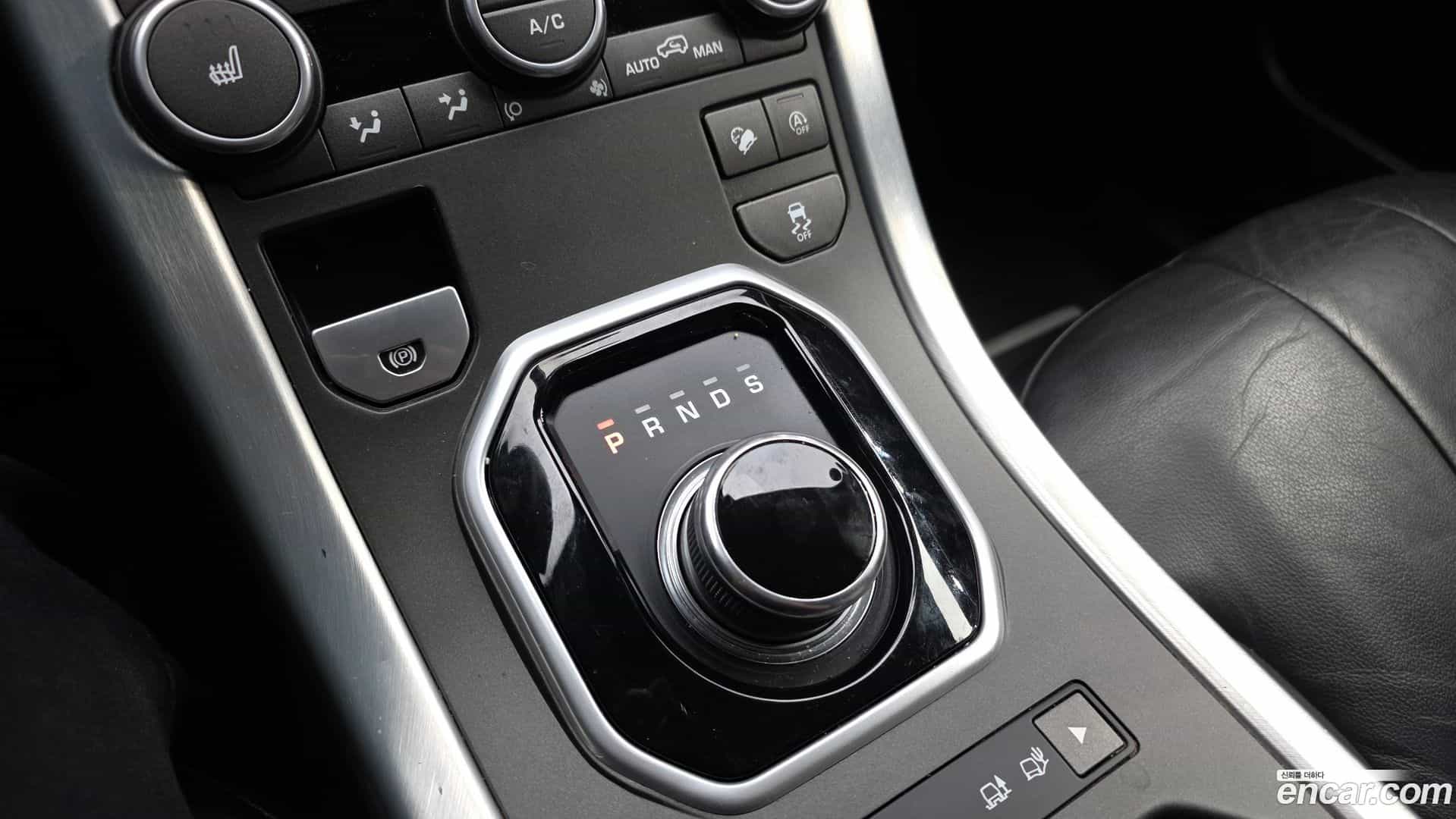 Range Rover Evoque Land Rover 2017.11-INNER-009