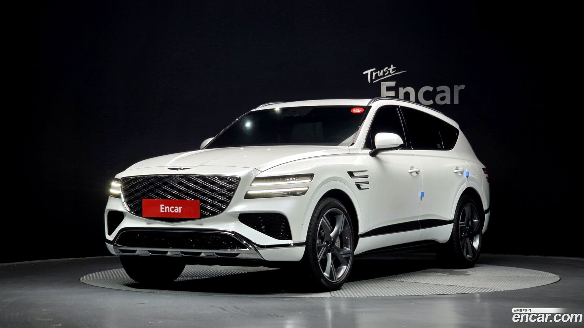 Main__Slider__Photo:GV80 Genesis 2025.0-0
