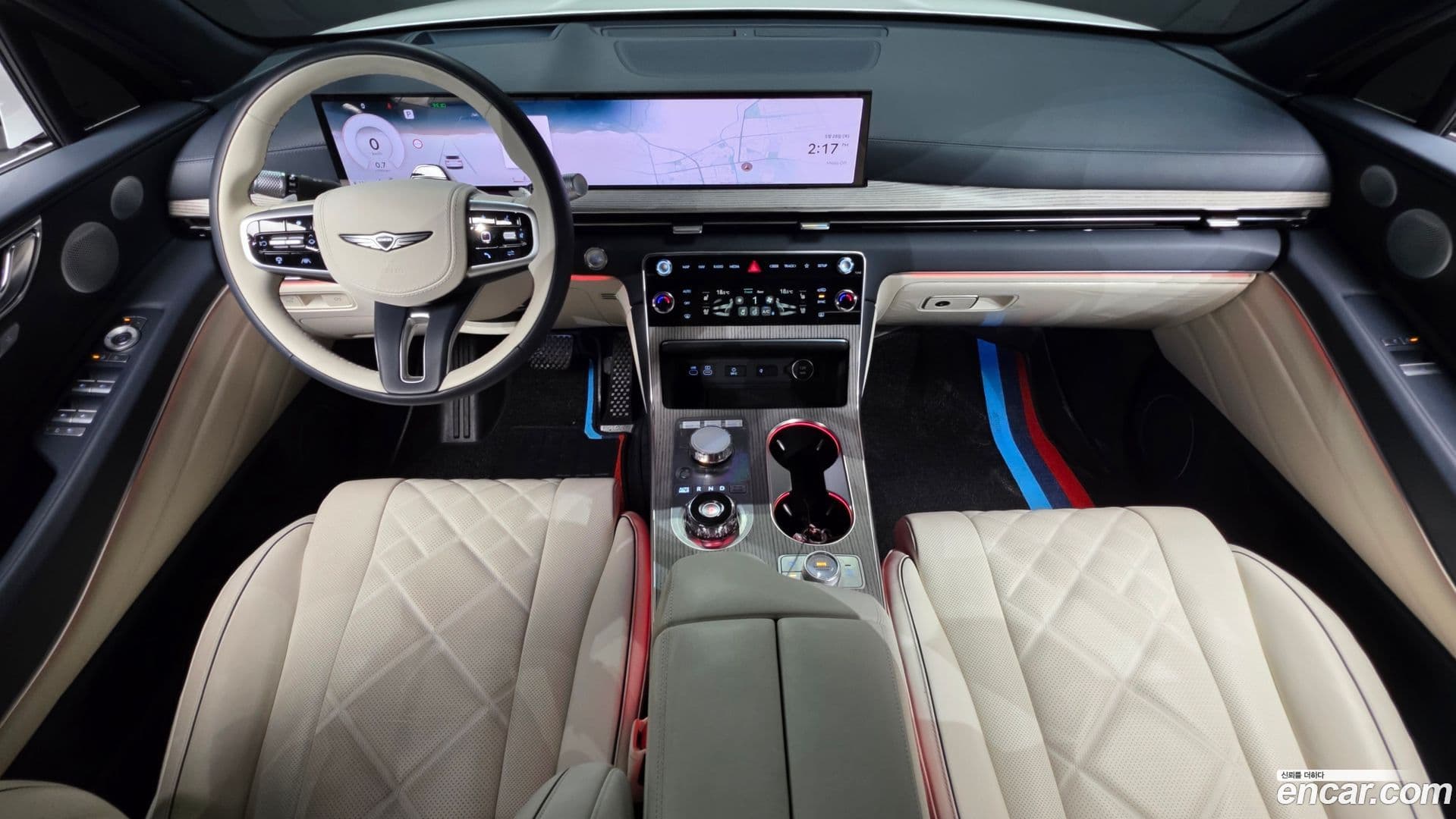 Main__Slider__Photo:GV80 Genesis 2025.0-6