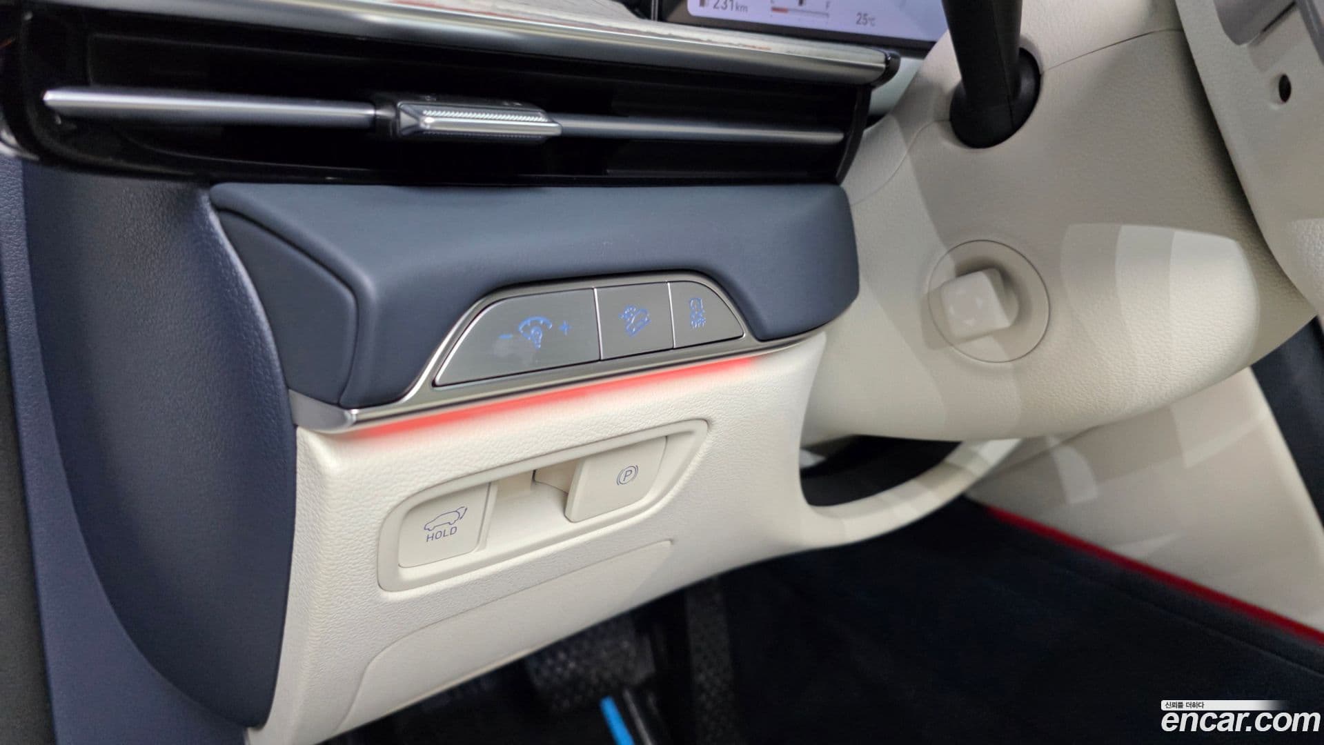 Main__Slider__Photo:GV80 Genesis 2025.0-27