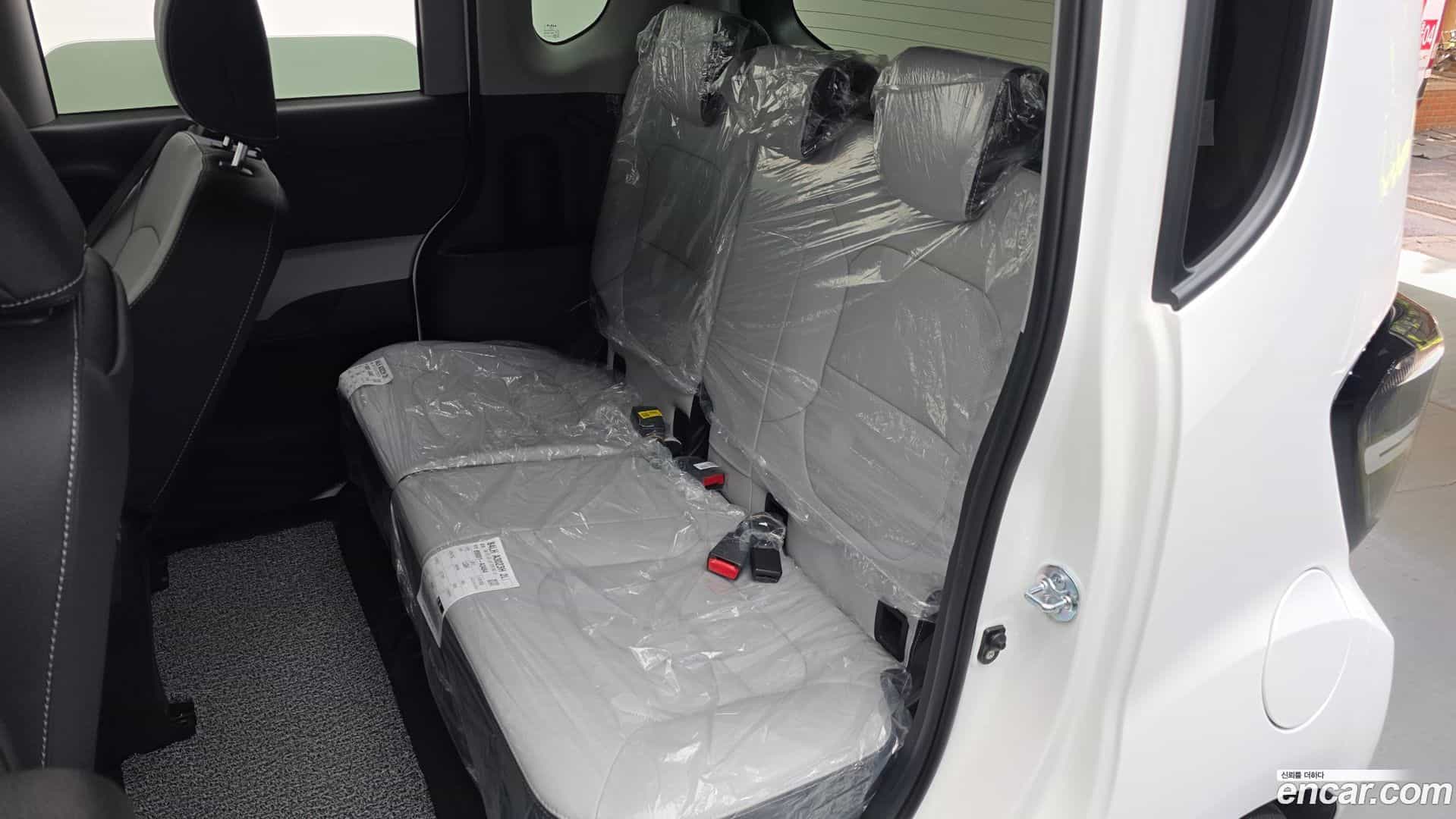 RAY Kia 2026.1-INNER-036
