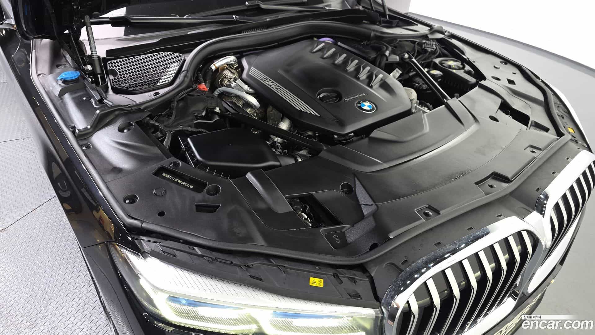7-Series BMW 2021.9-OUTER-006
