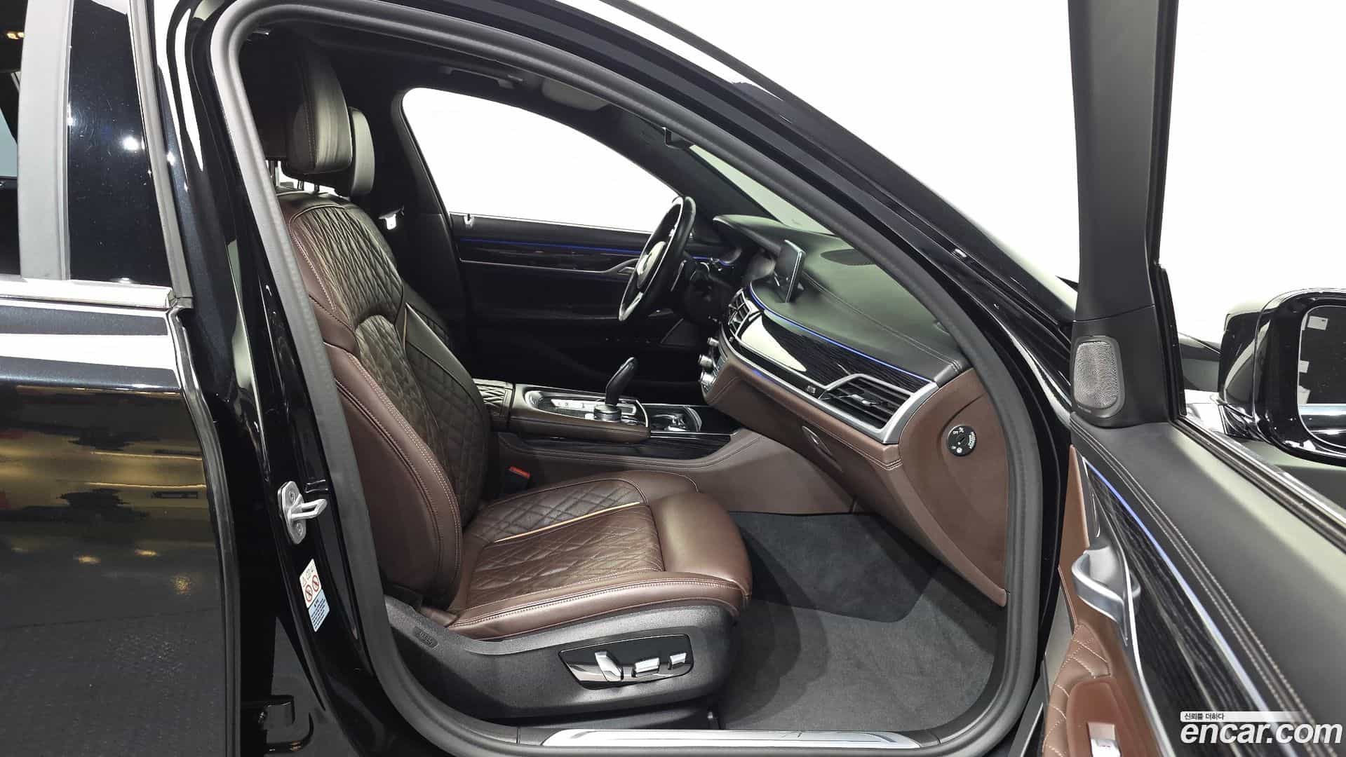 7-Series BMW 2021.9-OPTION-015