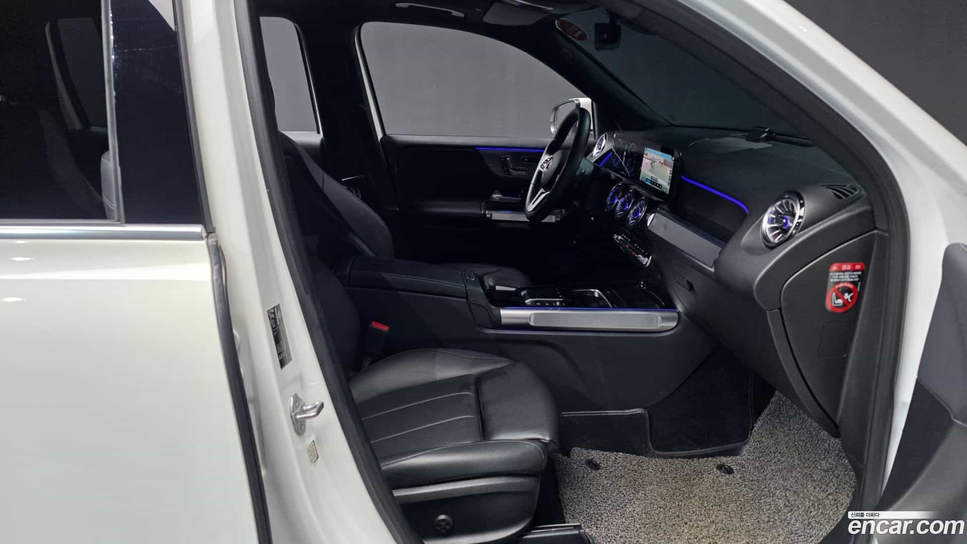 GLB-Class Mercedes-Benz 2021.5-OPTION-015