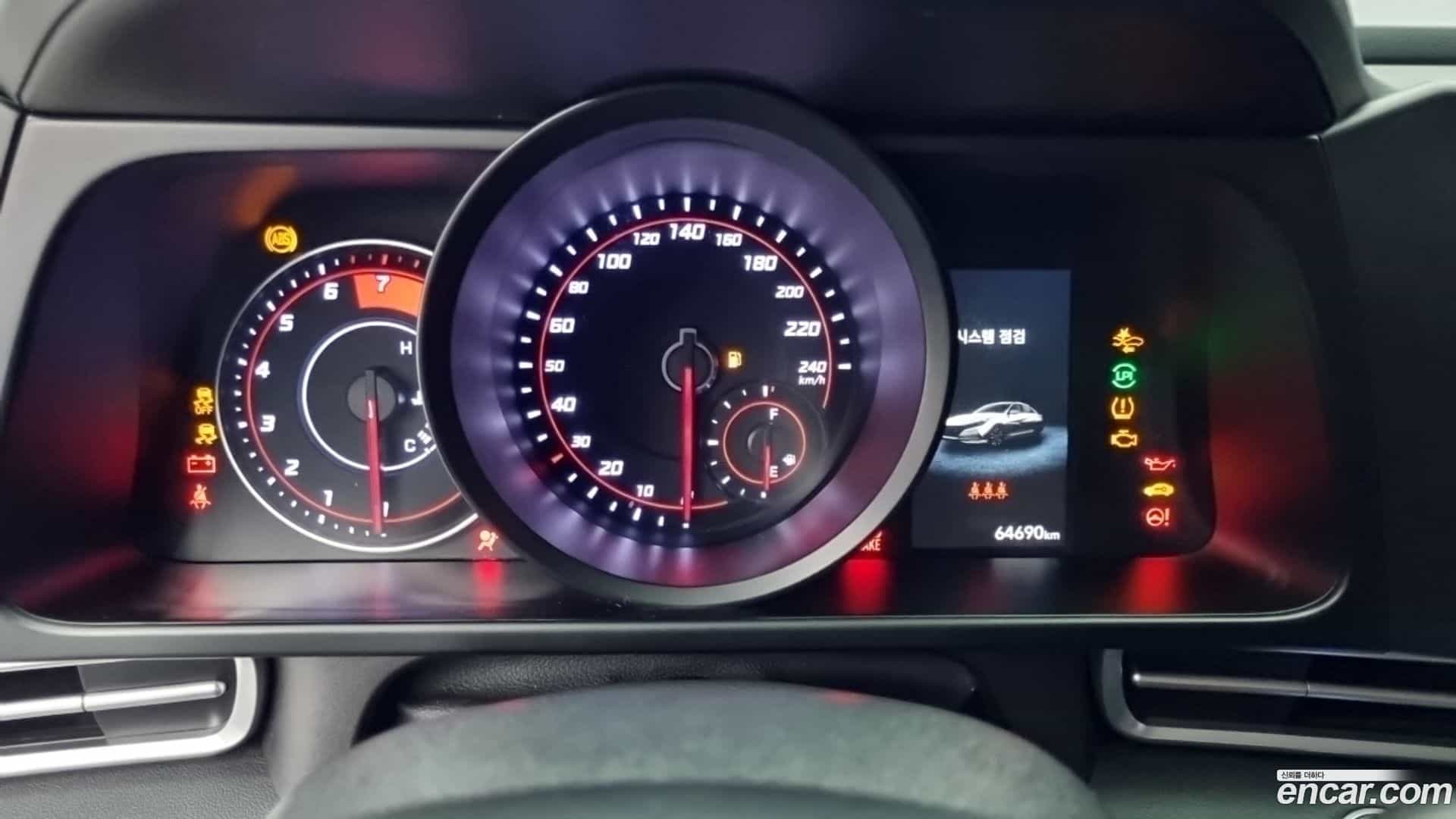 AVANTE Hyundai 2022.3-INNER-010
