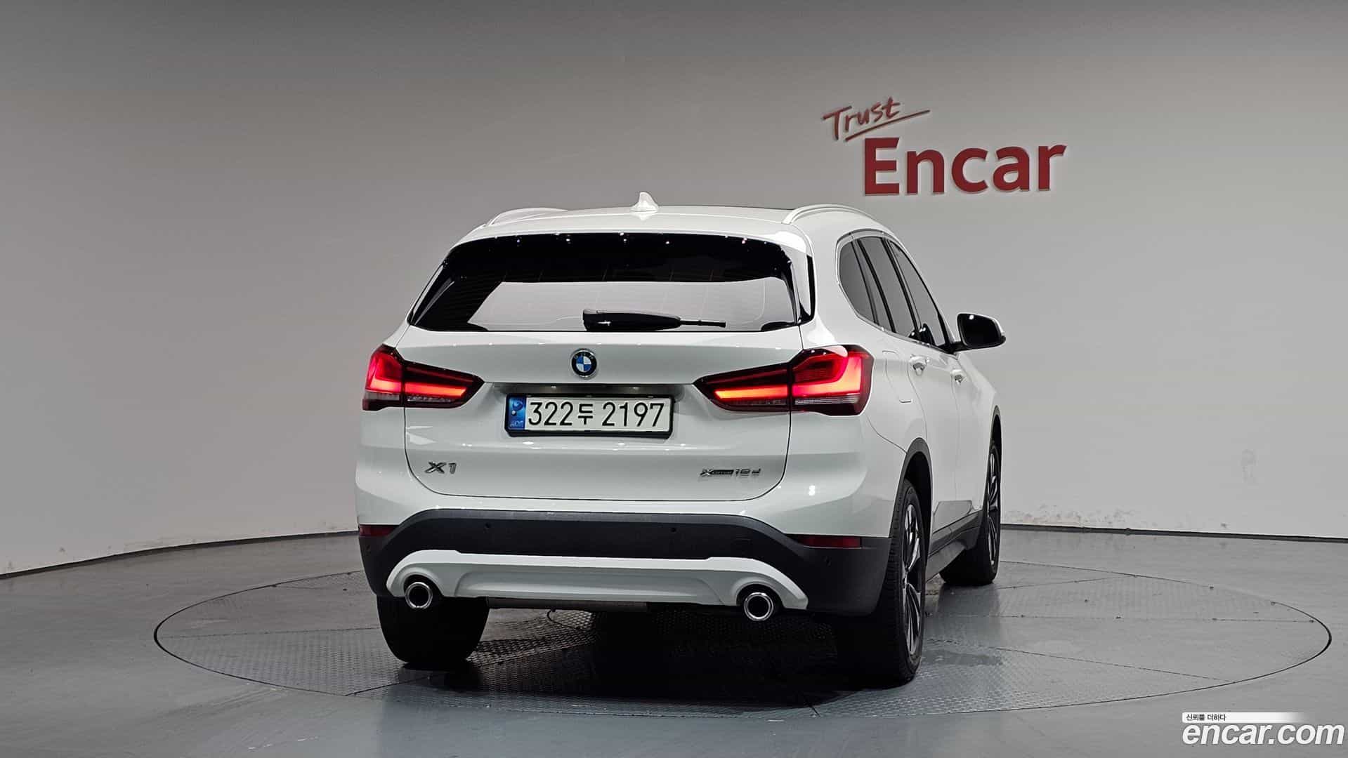 X1 BMW 2020.6-OUTER-004