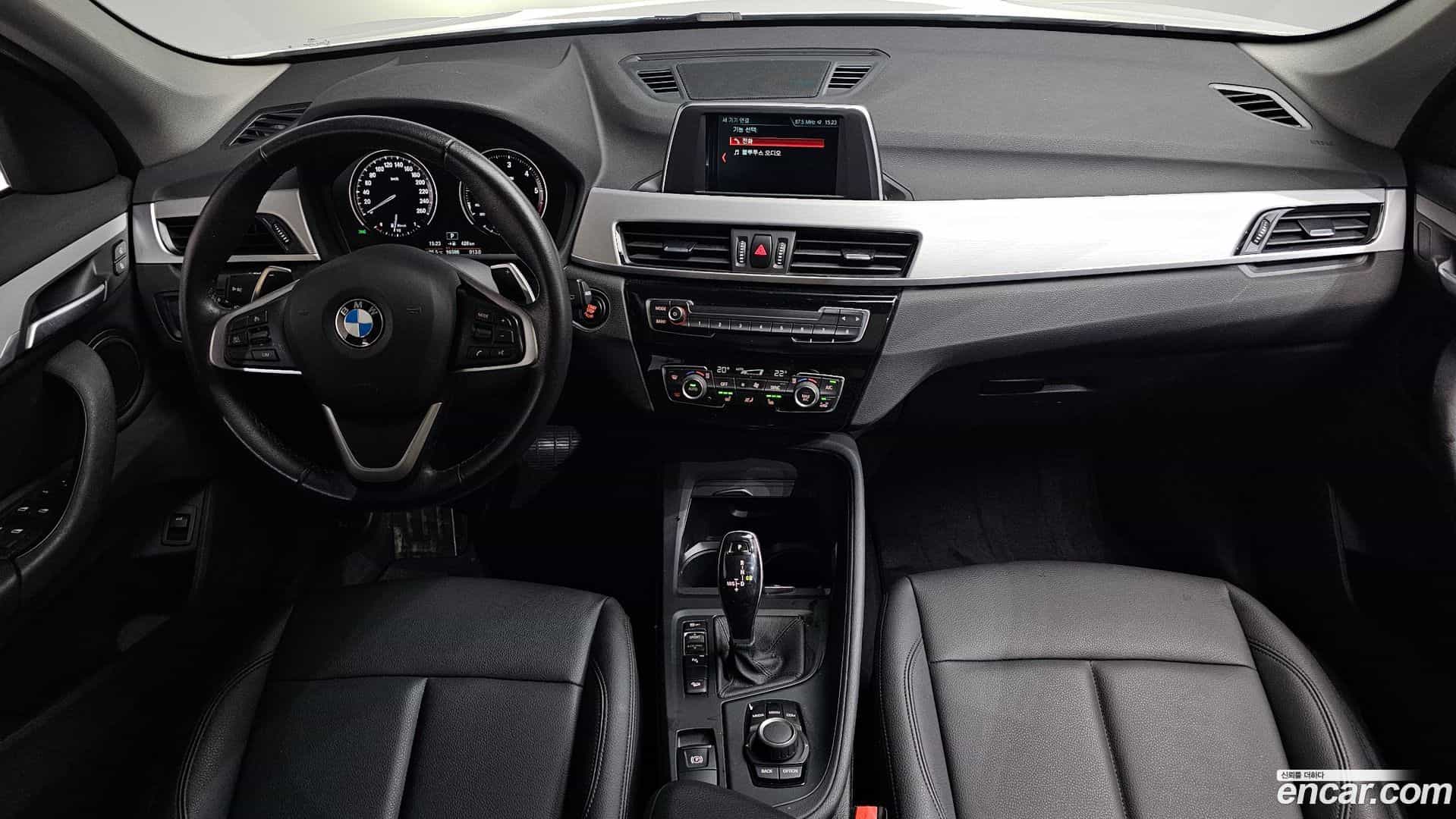 X1 BMW 2020.6-INNER-007