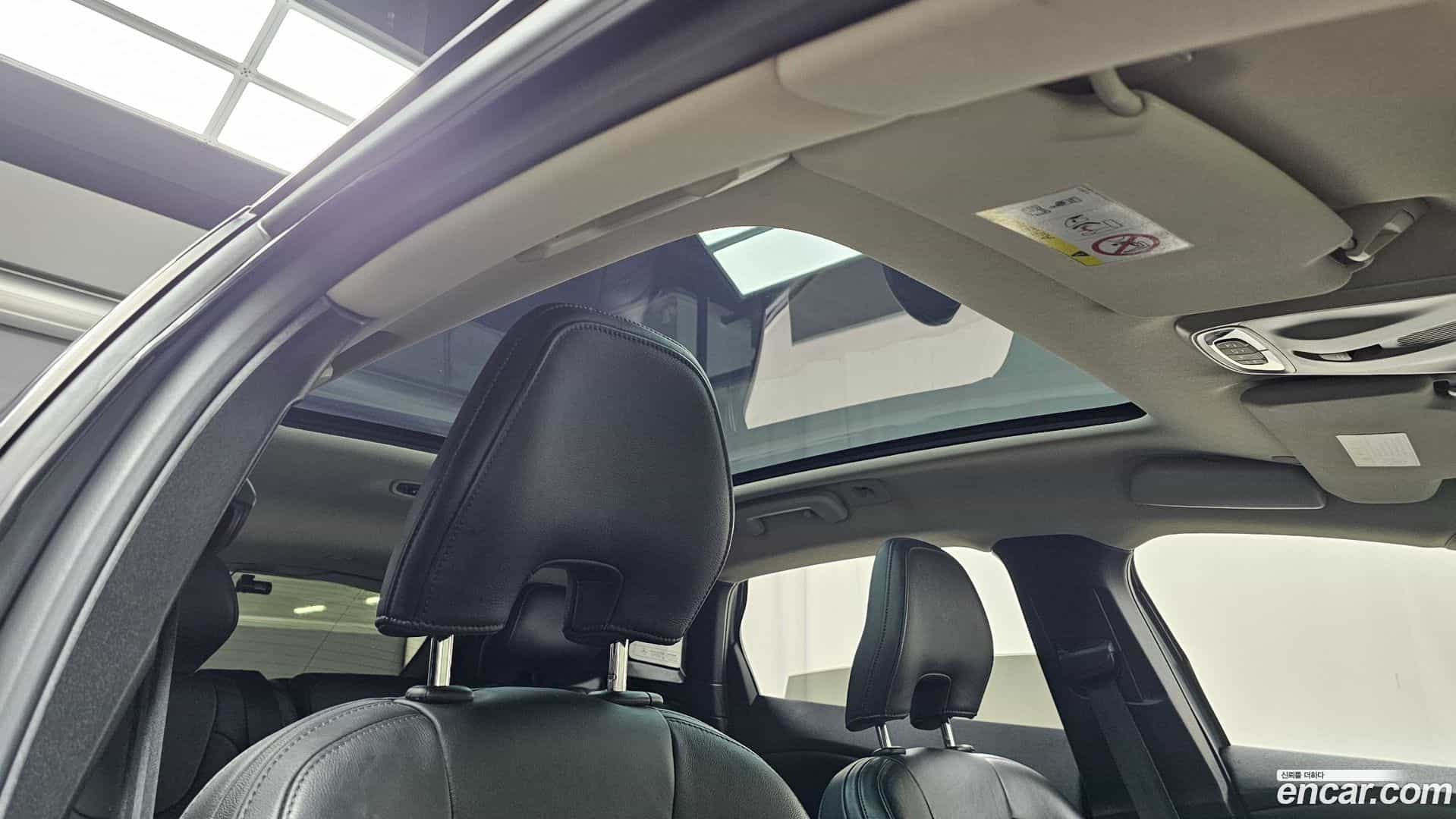 V40 Volvo 2018.4-OPTION-018