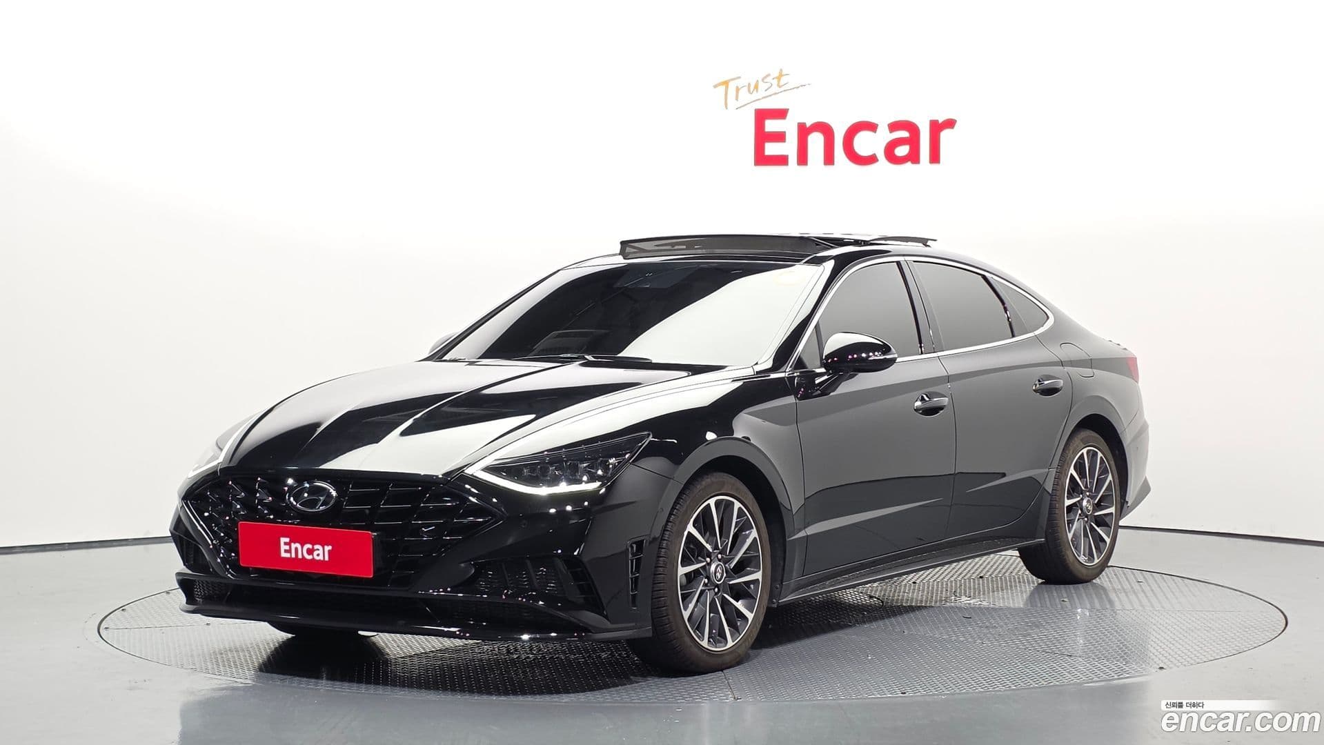 Main__Slider__Photo:Sonata Hyundai 2022.5-0