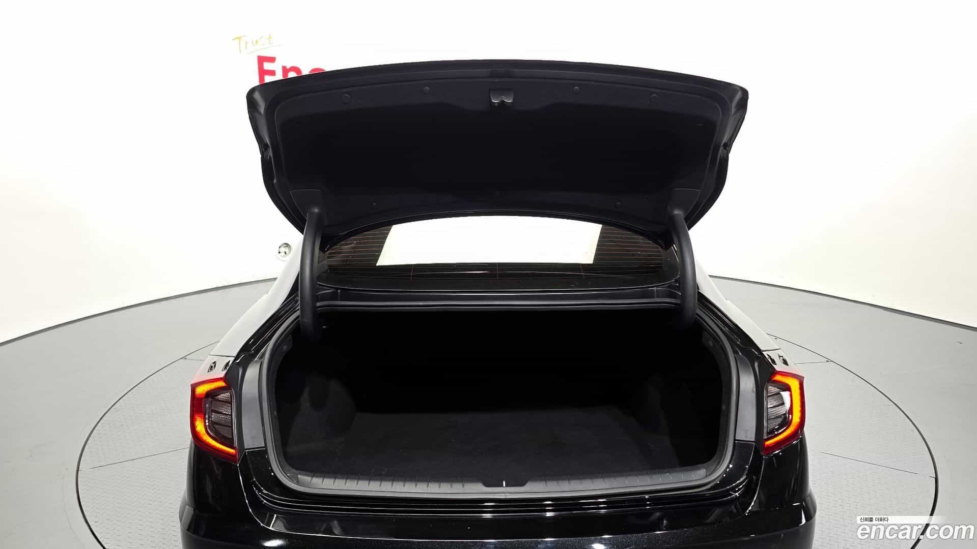 Sonata Hyundai 2022.5-OPTION-047