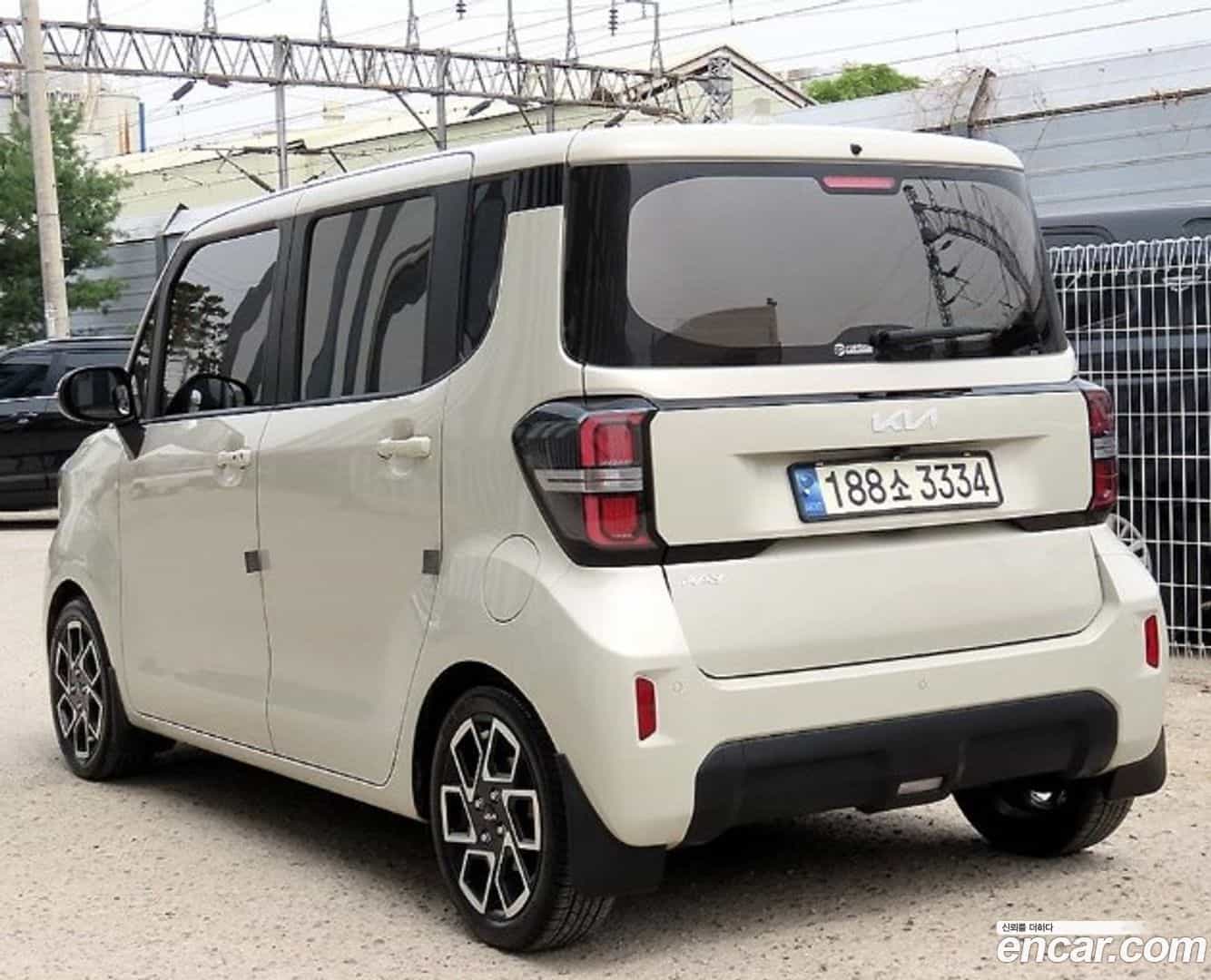 RAY Kia 2024.2-OUTER-003
