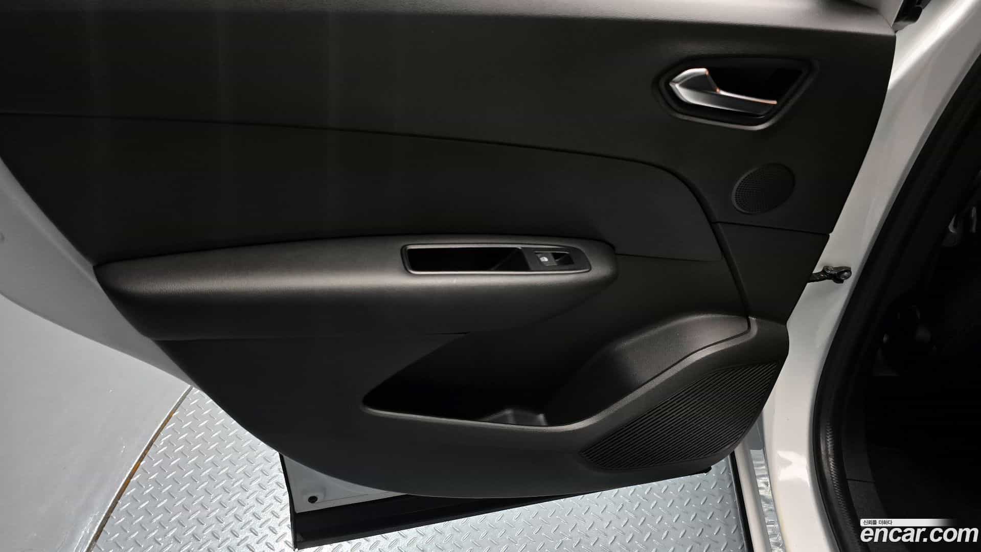 XM3 Renault Korea 2023.4-INNER-035