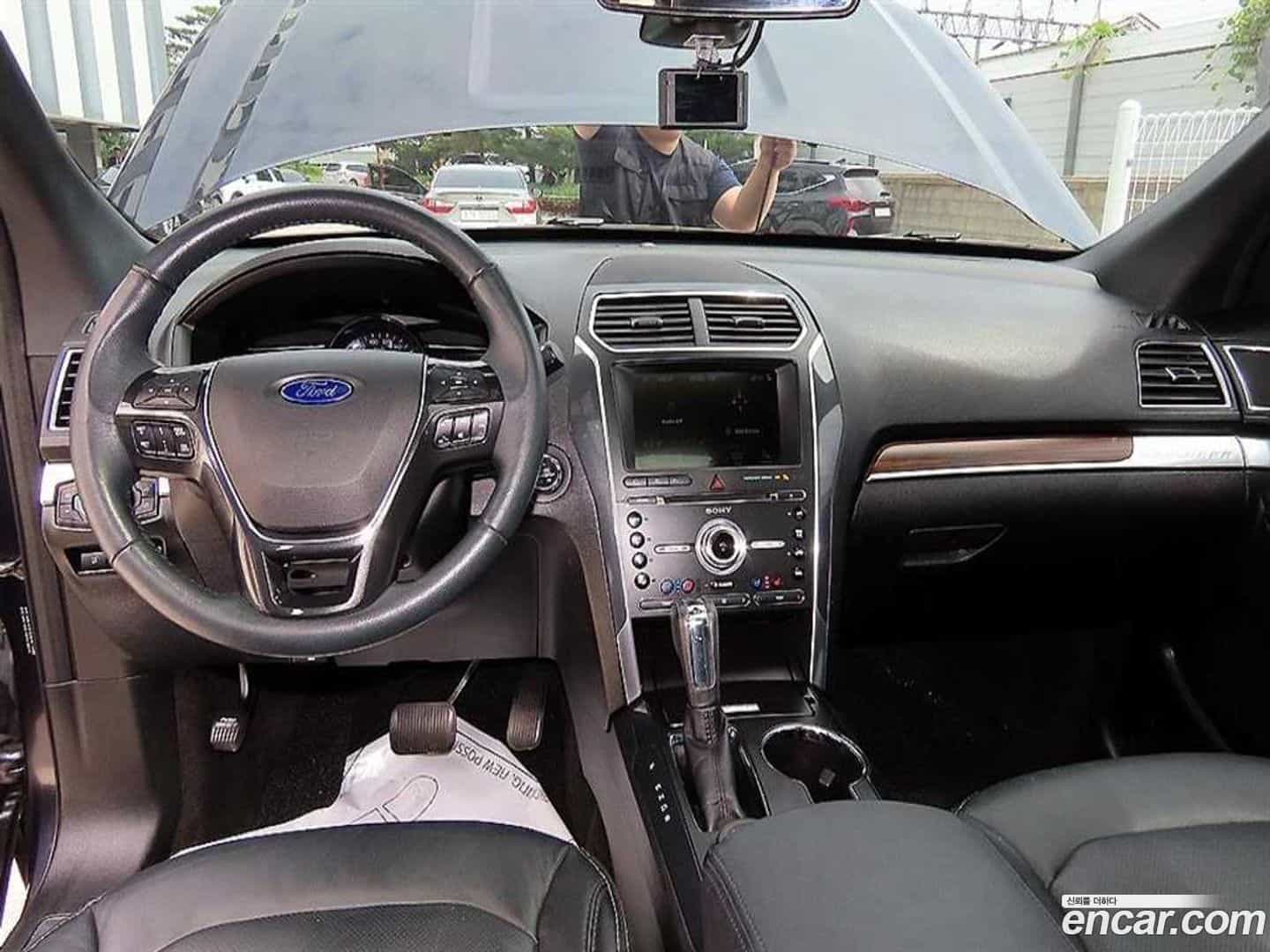 Explorer Ford 2017.10-INNER-007