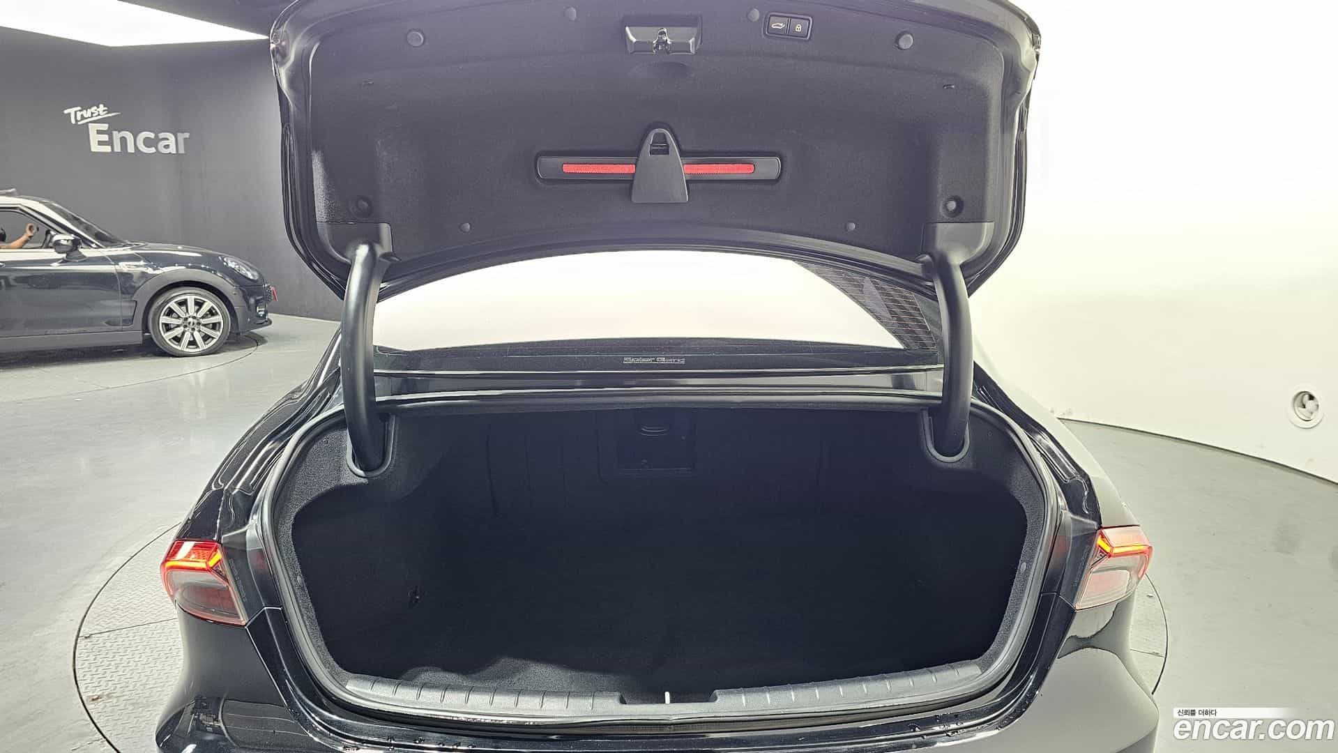 Grandeur Hyundai 2020.8-OPTION-024