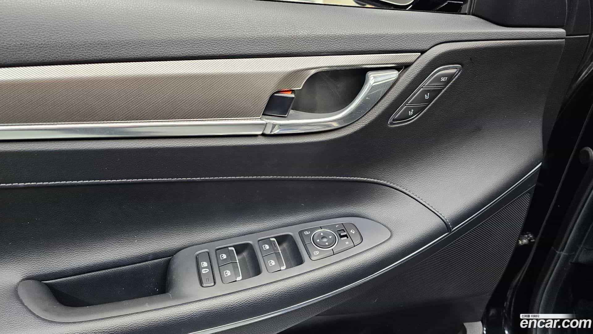 Grandeur Hyundai 2020.8-OPTION-041