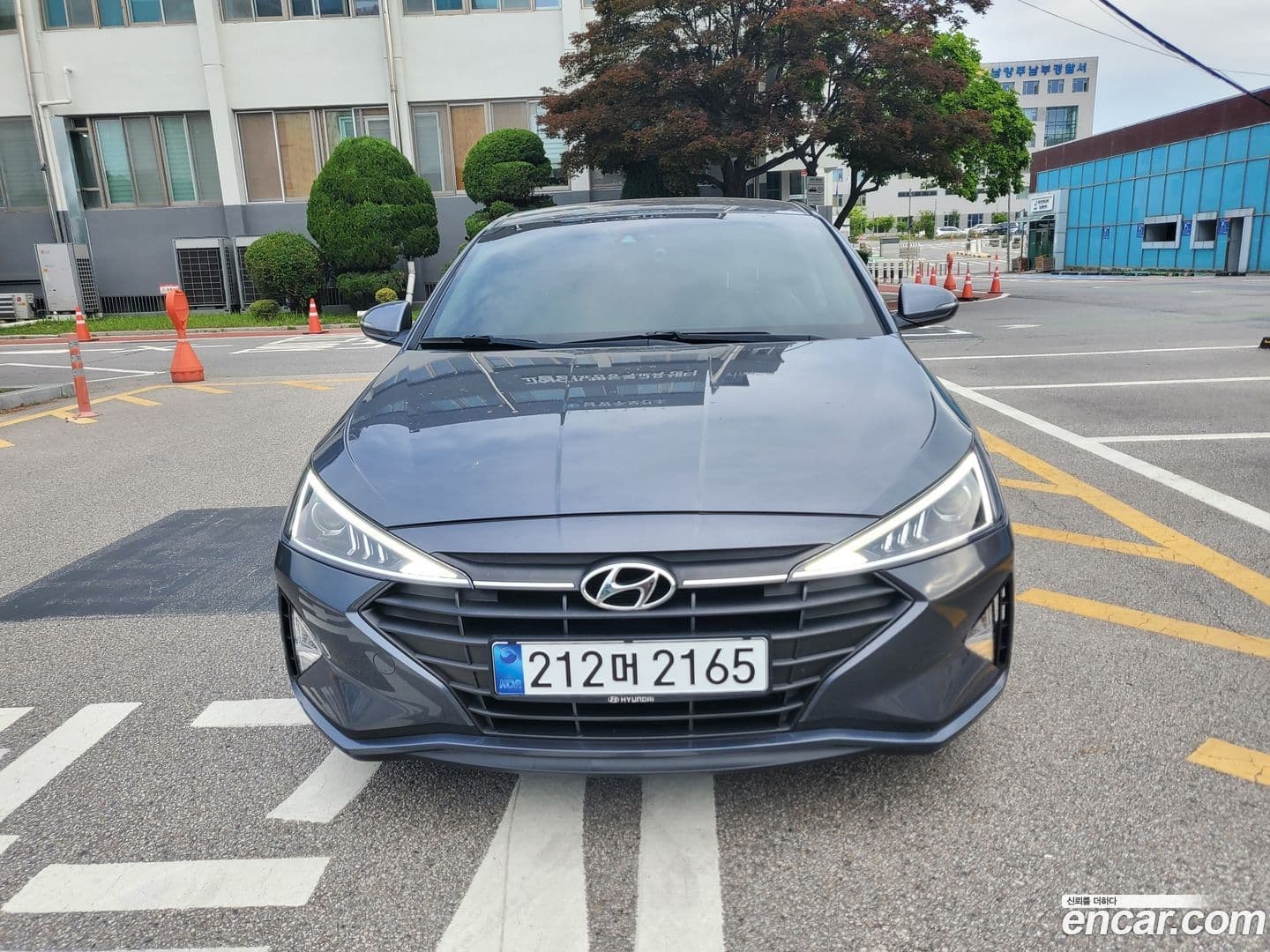 Main__Slider__Photo:AVANTE Hyundai 2019.1-0