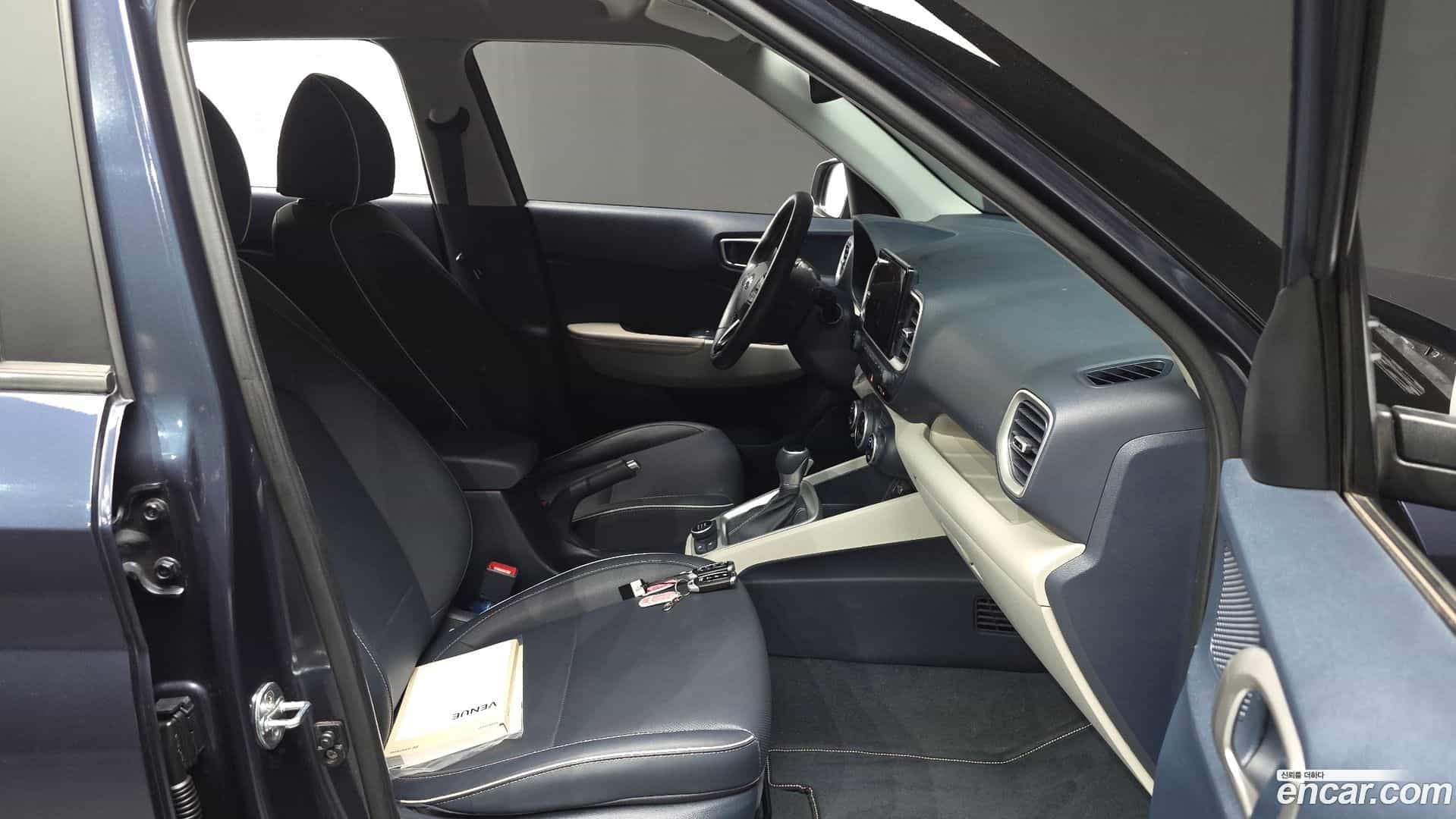 Venue Hyundai 2021.7-OPTION-016