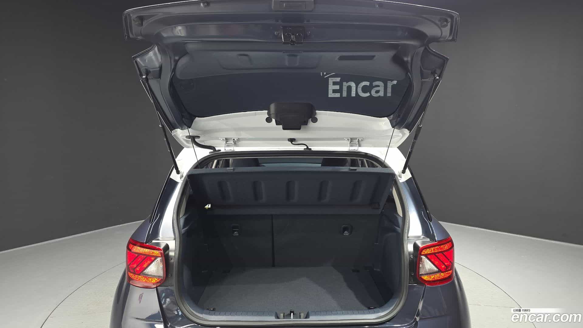 Venue Hyundai 2021.7-OPTION-024