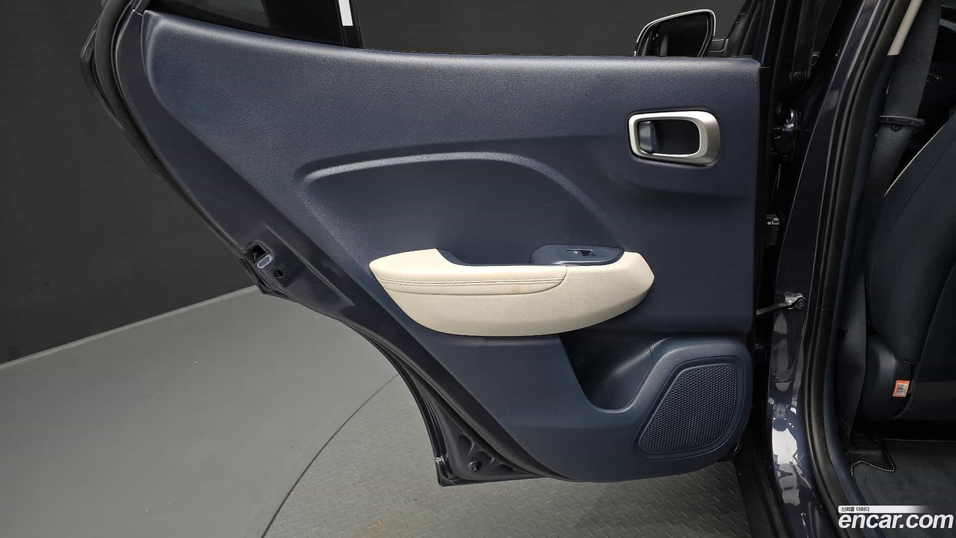 Venue Hyundai 2021.7-INNER-035