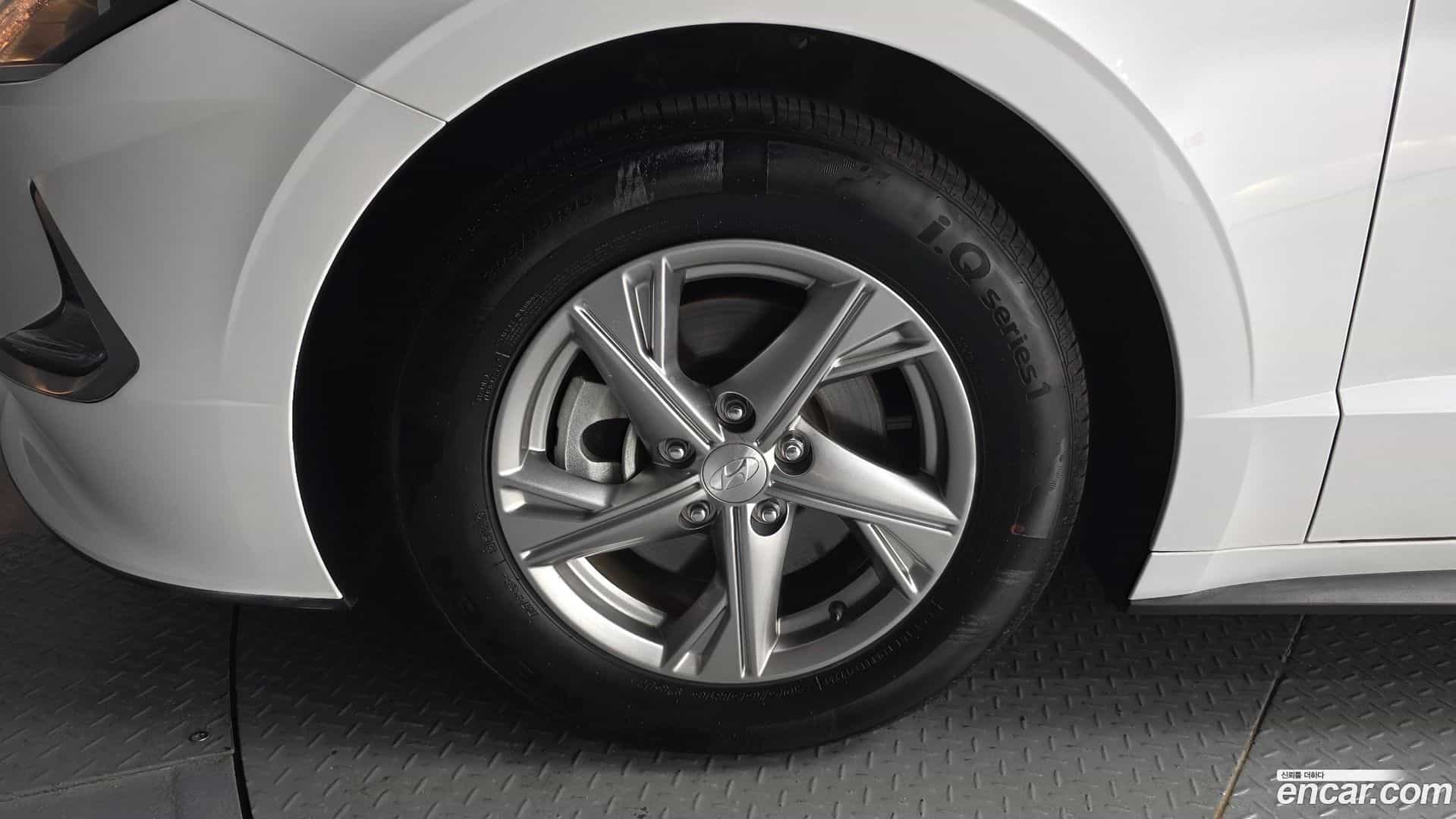 Sonata Hyundai 2022.2-OUTER-005
