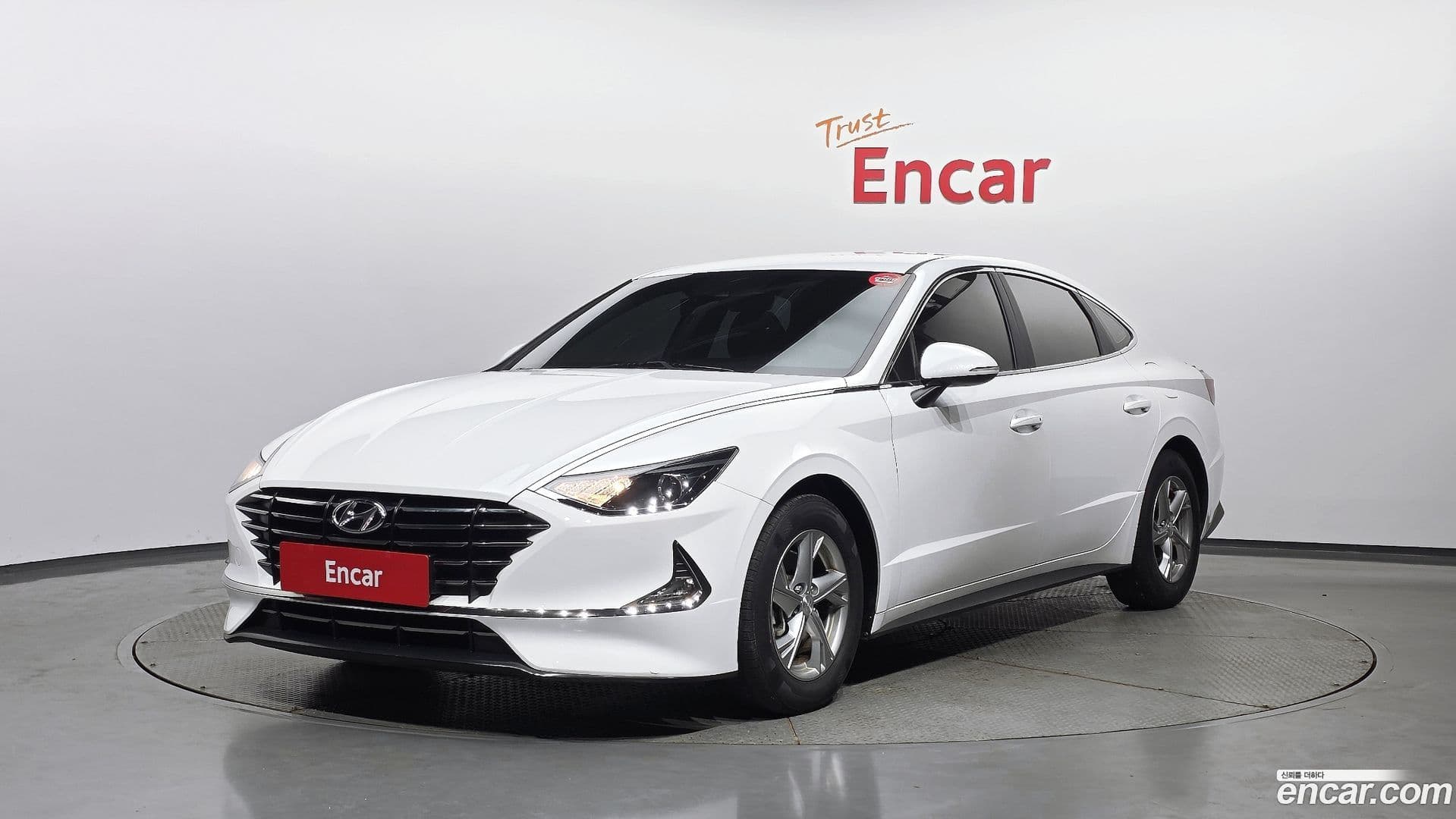 Main__Slider__Photo:Sonata Hyundai 2020.6-0