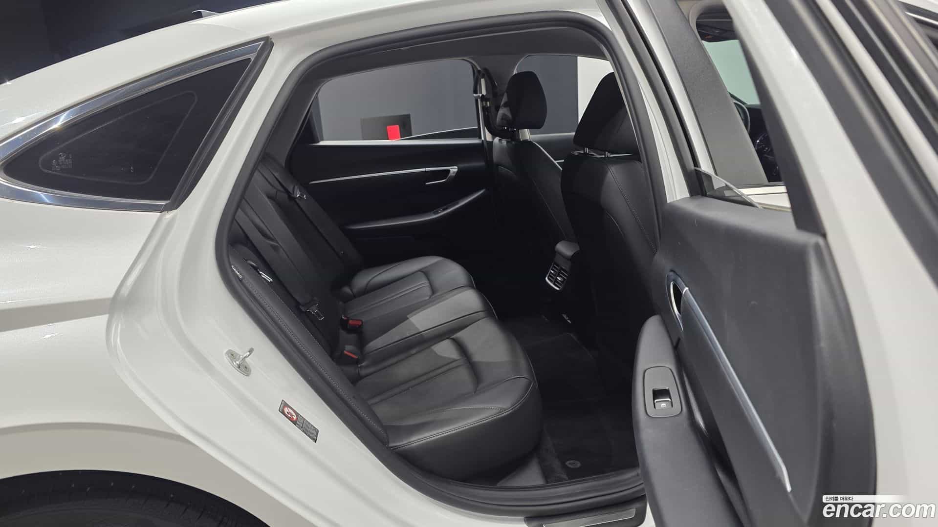 Sonata Hyundai 2020.6-OPTION-015