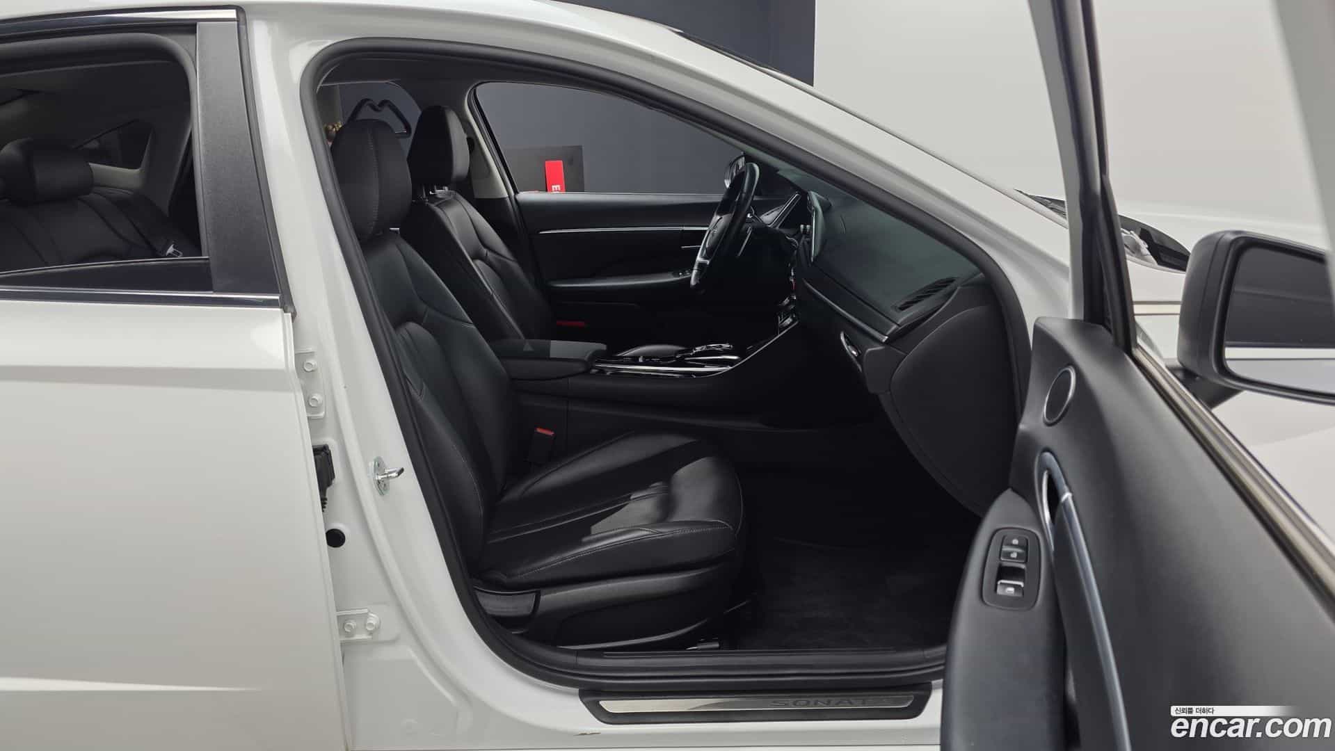 Sonata Hyundai 2020.6-INNER-036