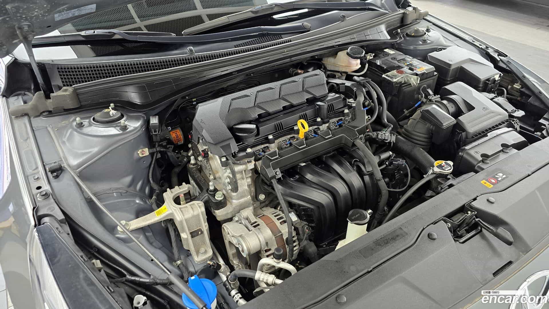 AVANTE Hyundai 2021.3-OUTER-006