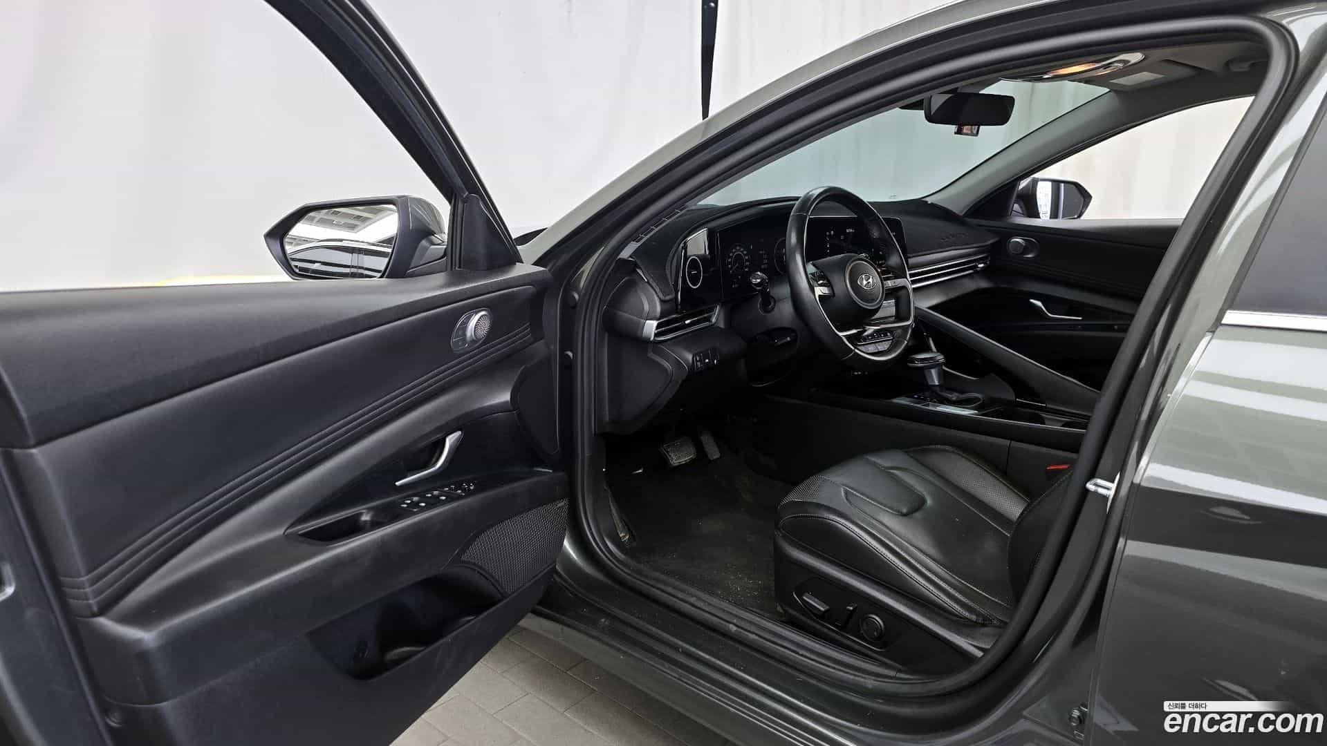 AVANTE Hyundai 2021.3-INNER-010