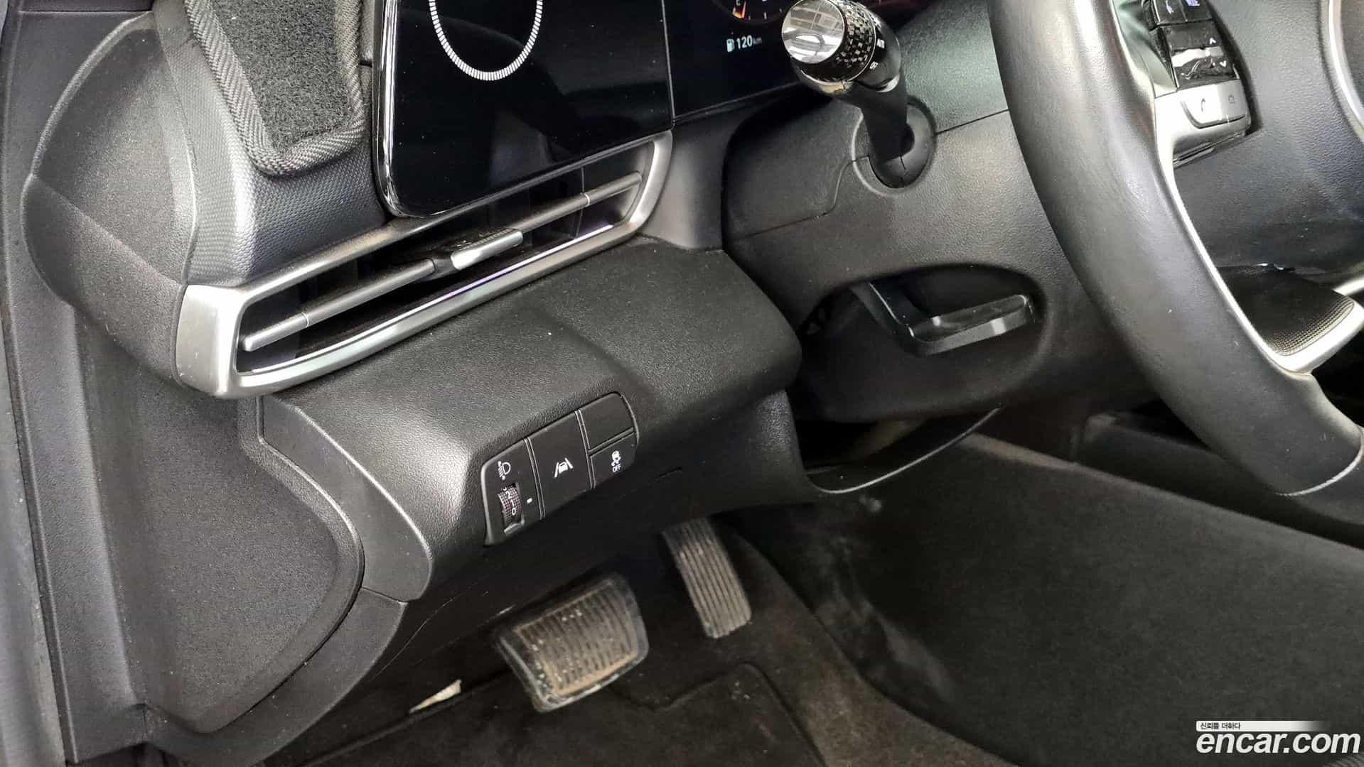 AVANTE Hyundai 2021.3-OPTION-021