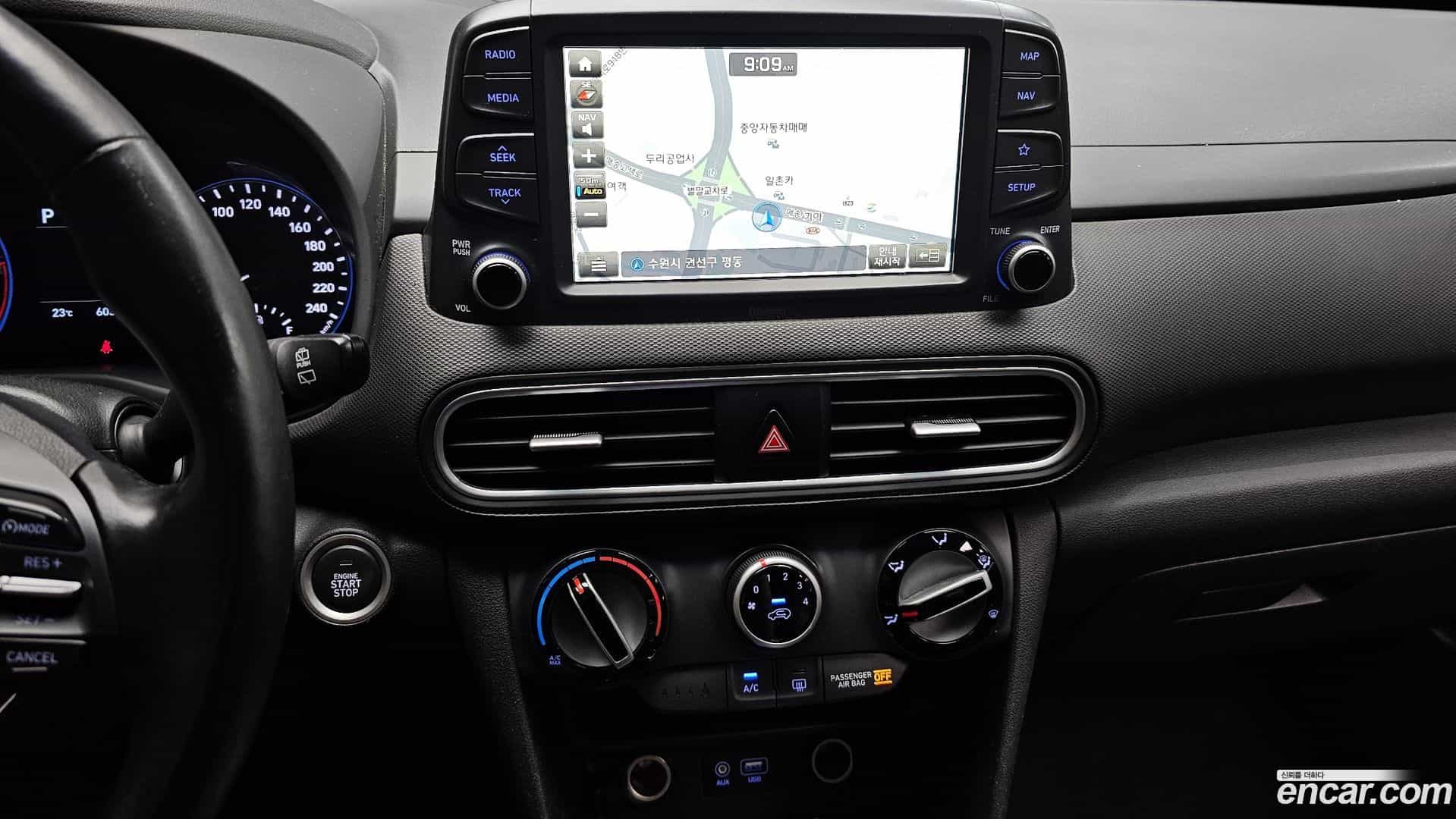 Kona Hyundai 2018.7-OPTION-017