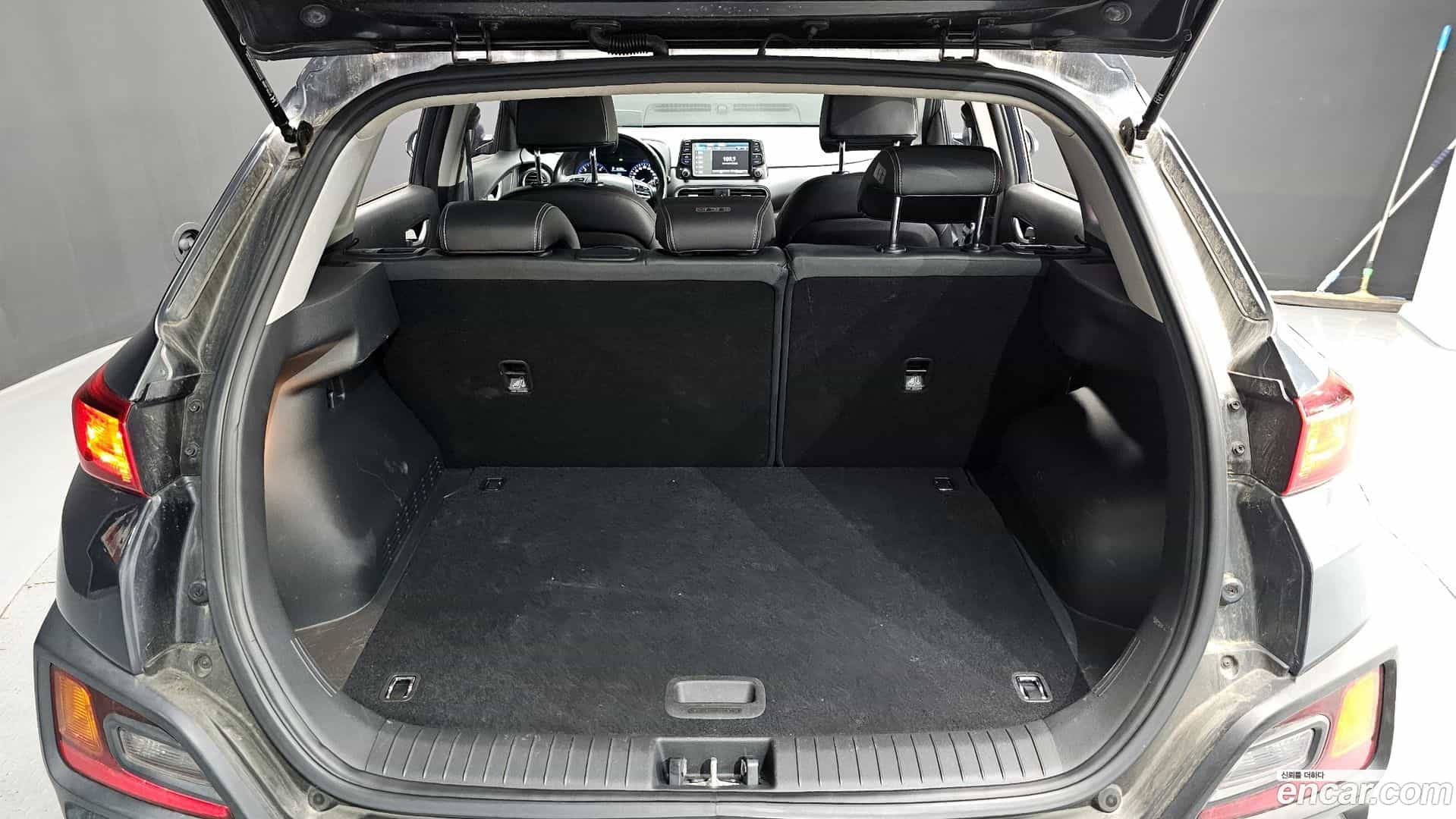 Kona Hyundai 2018.7-OPTION-024