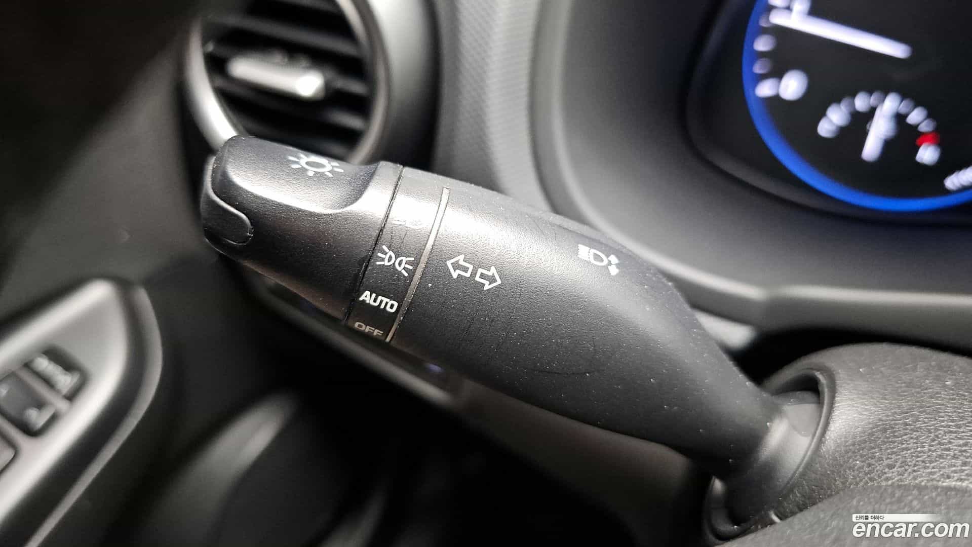 Kona Hyundai 2018.7-OPTION-046