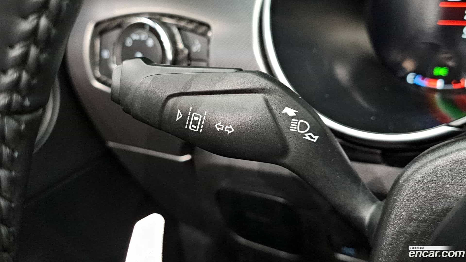 Mustang Ford 2020.8-OPTION-043