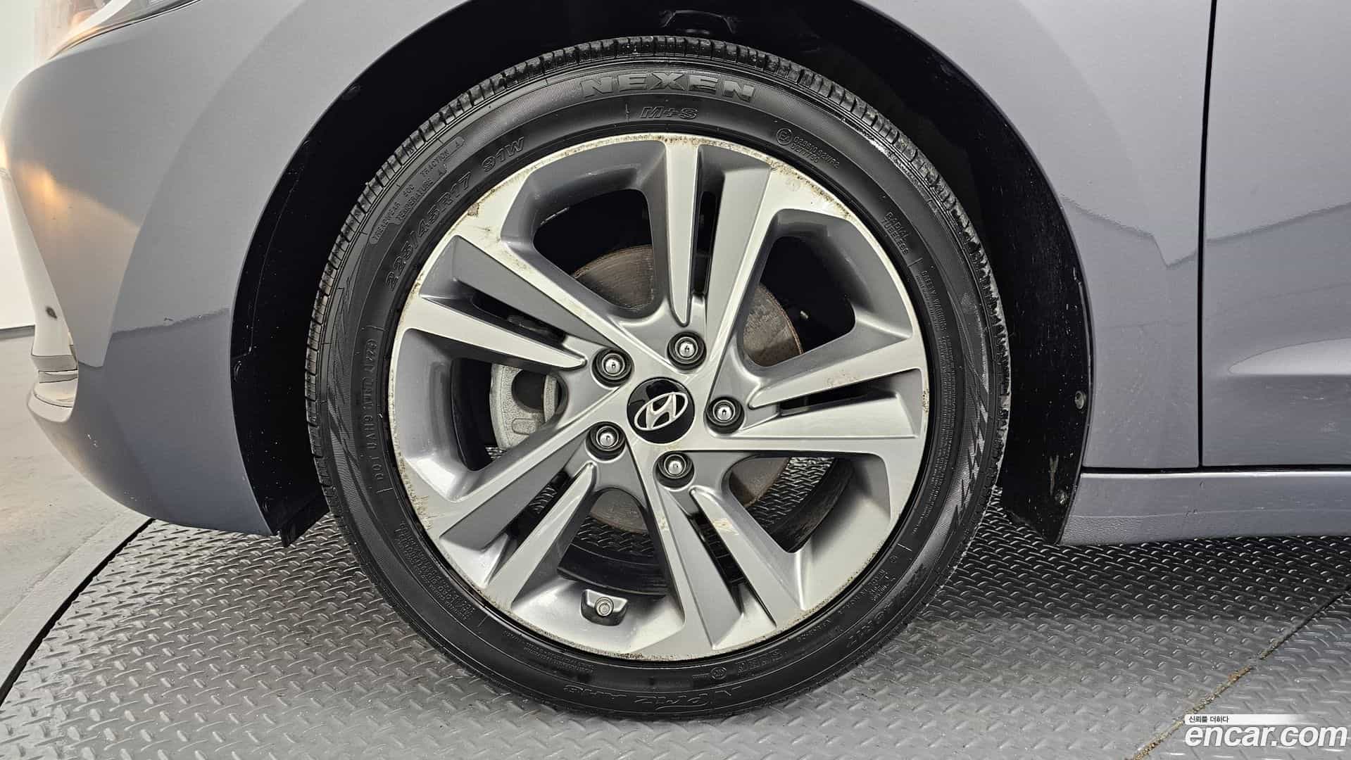 AVANTE Hyundai 2018.5-OUTER-005