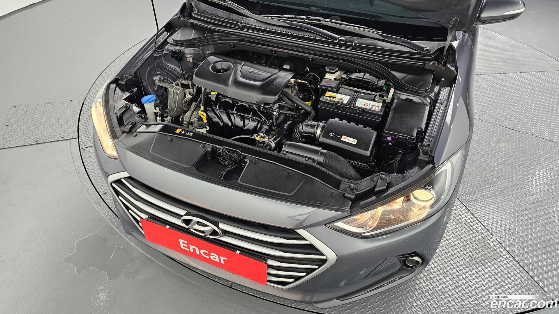 AVANTE Hyundai 2018.5-OUTER-006
