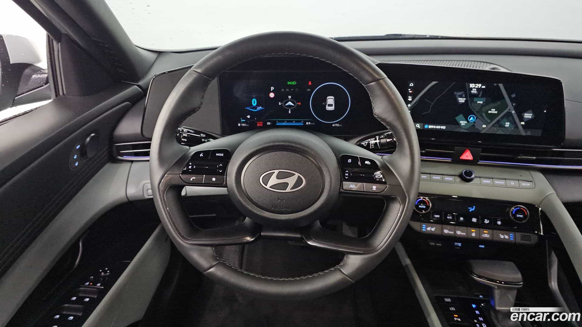 AVANTE Hyundai 2025.9-OPTION-017