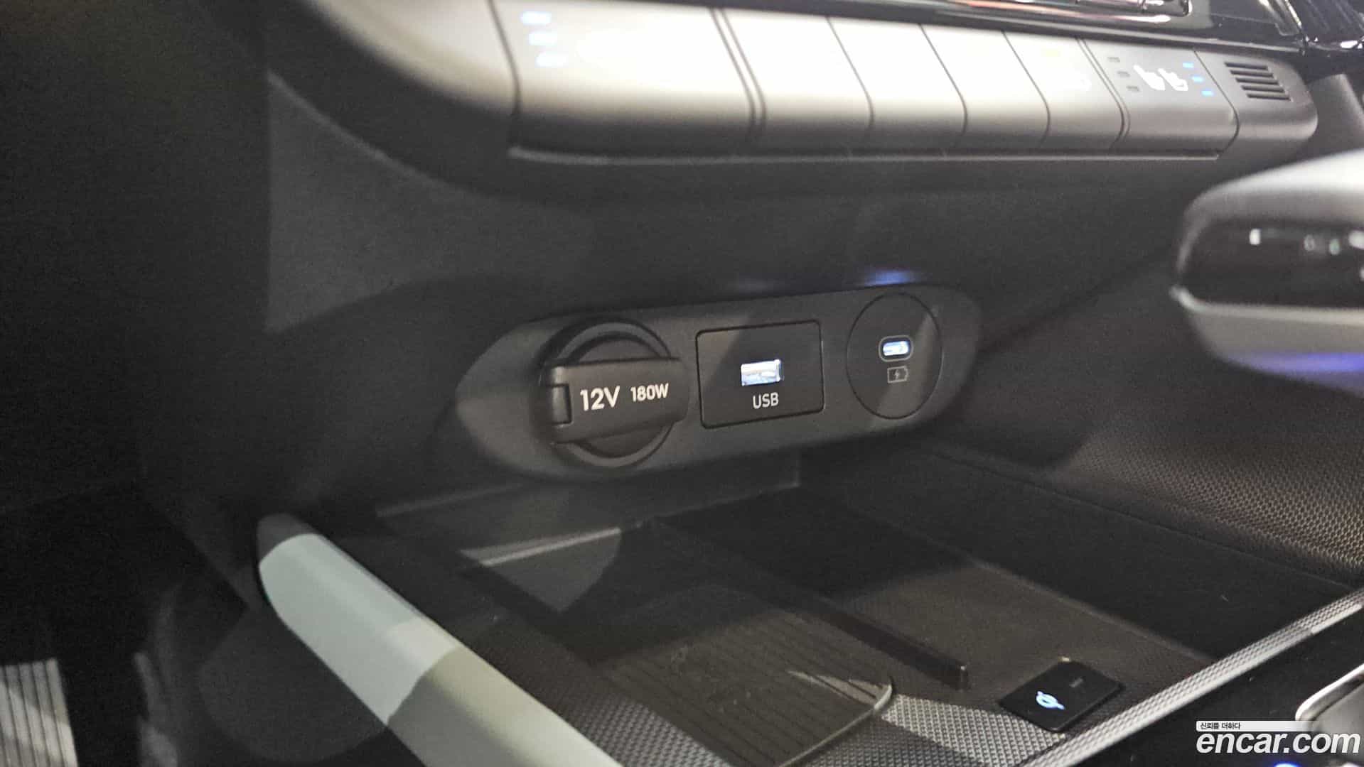 AVANTE Hyundai 2025.9-OPTION-044