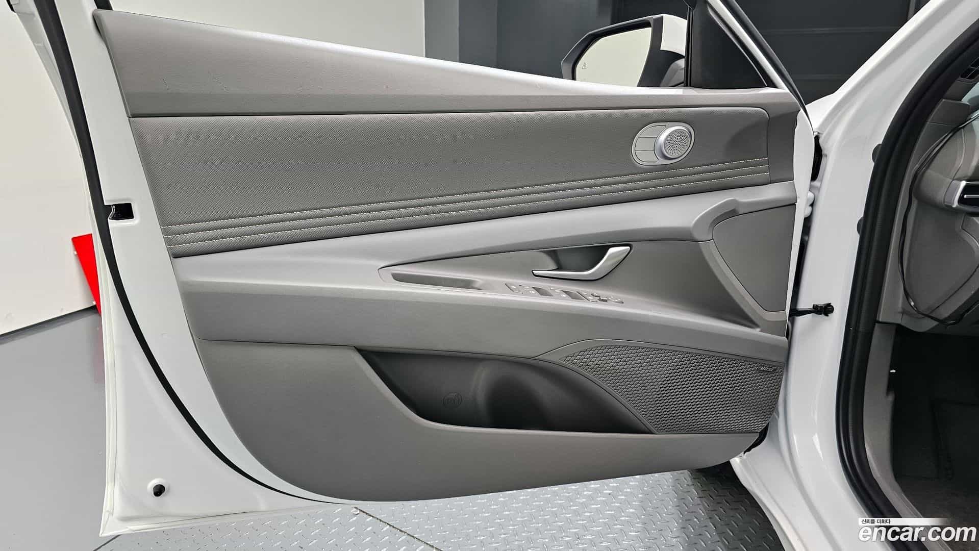 AVANTE Hyundai 2025.8-INNER-034