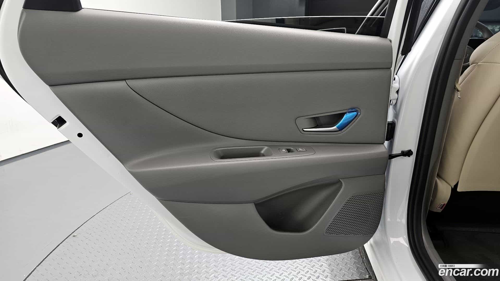 AVANTE Hyundai 2025.8-INNER-035